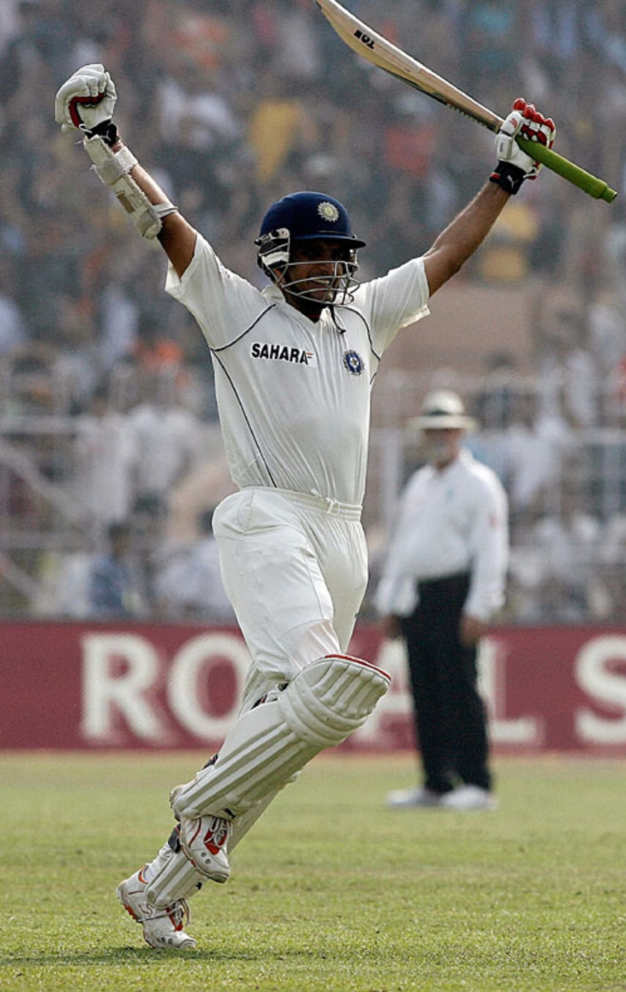 Sourav Ganguly completes a single to reach his hundred, India v Pakistan, 2nd Test, Kolkata, 2nd day, December 1, 2007