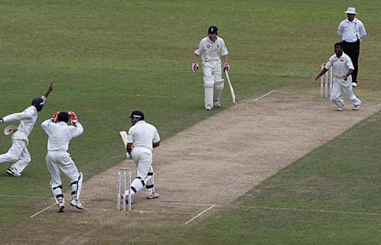 Ravi Bopara is caught behind on his Test debut off Muttiah Muralitharan, Sri Lanka v England, 1st Test, Kandy, December 2, 2007
