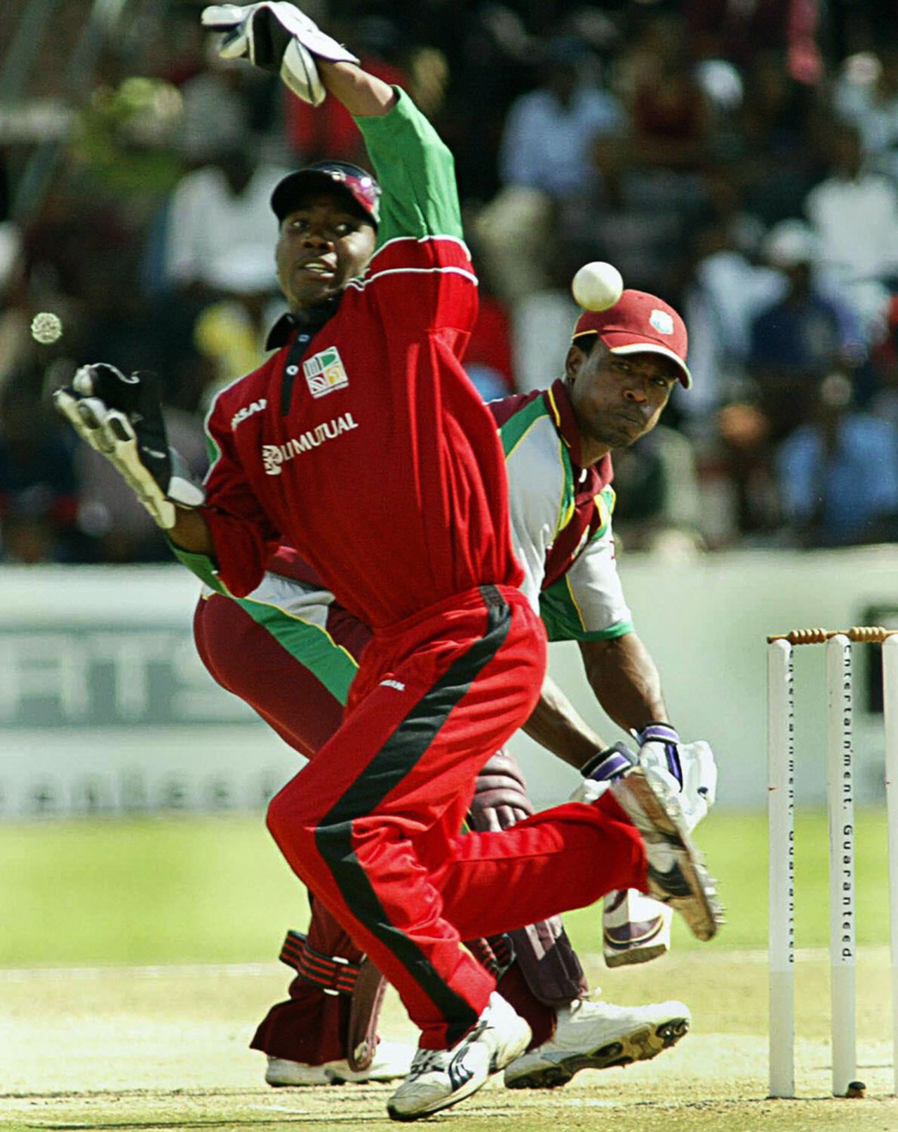 Tatenda Taibu misses the ball, Zimbabwe v West Indies, 3rd ODI, Harare, December 4, 2007