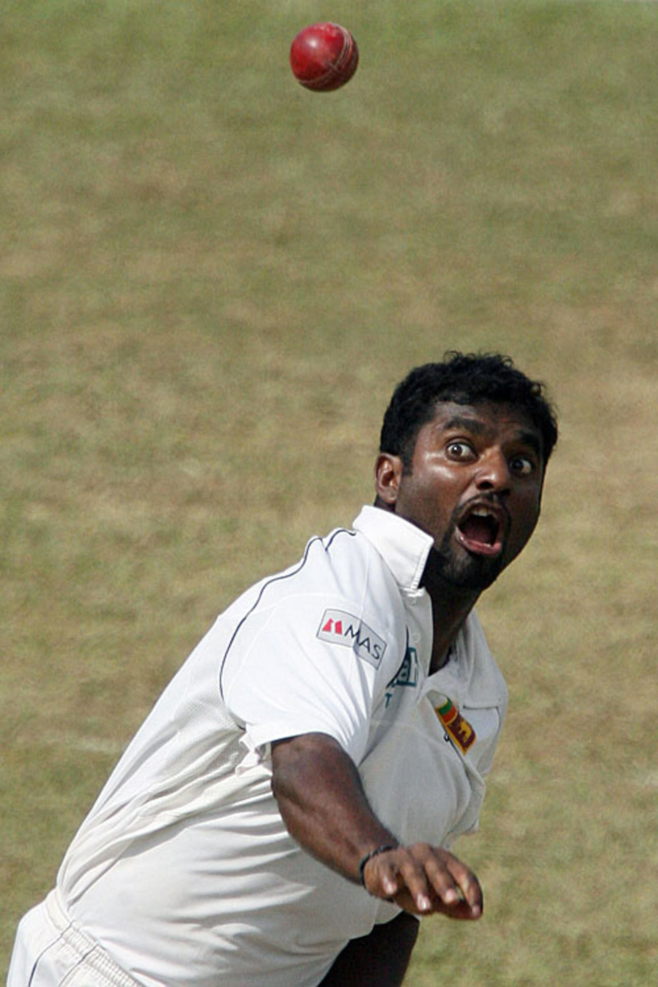 Muttiah Muralitharan fires down another delivery, Sri Lanka v England, 1st Test, Kandy, December 5, 2007
