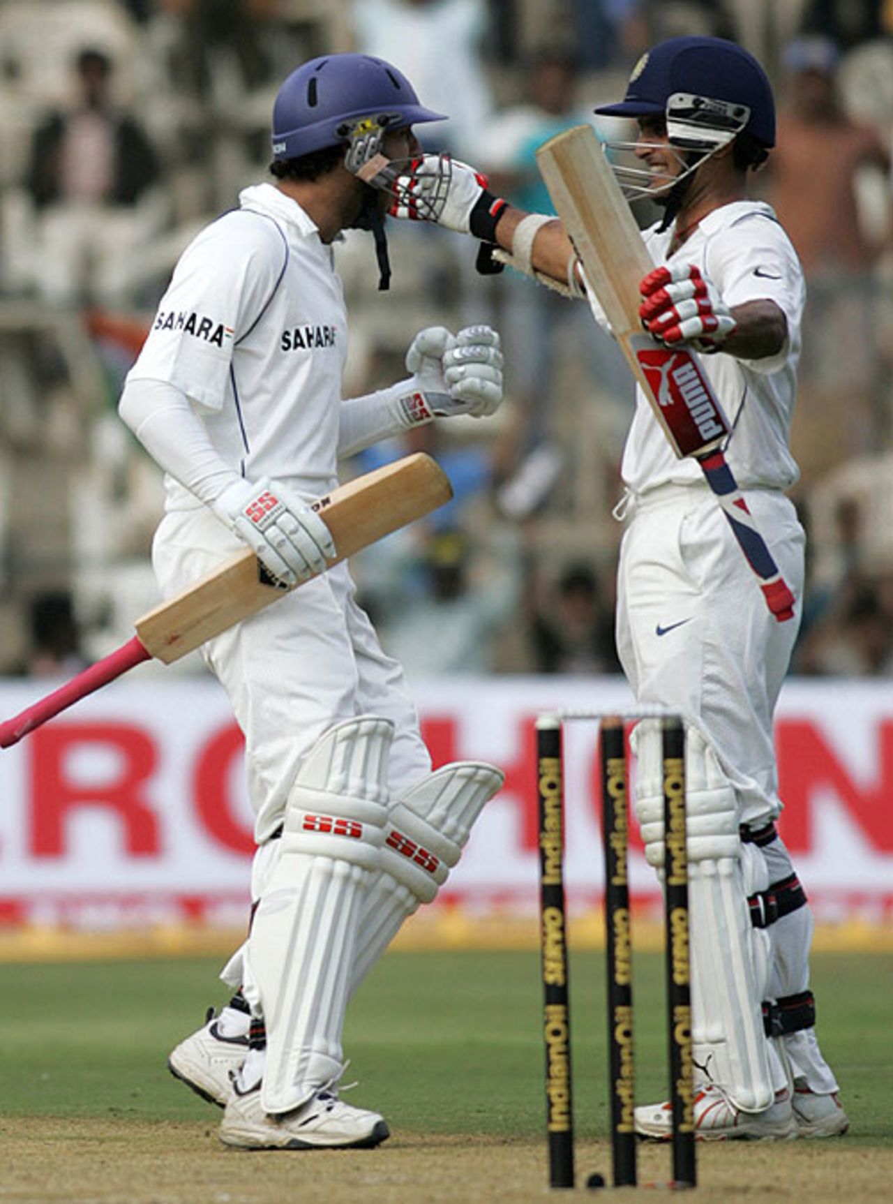 Come to me: Sourav Ganguly congratulates Yuvraj Singh on a third Test century, India v Pakistan, 3rd Test, Bangalore, 1st day, December 8, 2007