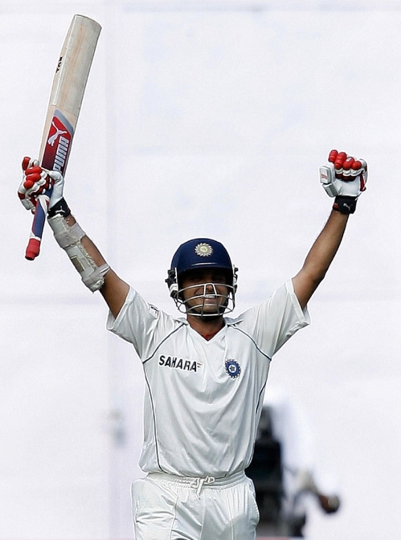 Sourav Ganguly reaches his elusive Test double-century, India v Pakistan, 3rd Test, Bangalore, 2nd day, December 9, 2007 