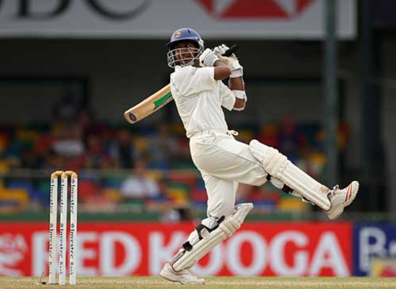 Prasanna Jayawardene shows his flamboyant side with an upper cut, Sri Lanka v England, 2nd Test, Colombo, December 12, 2007