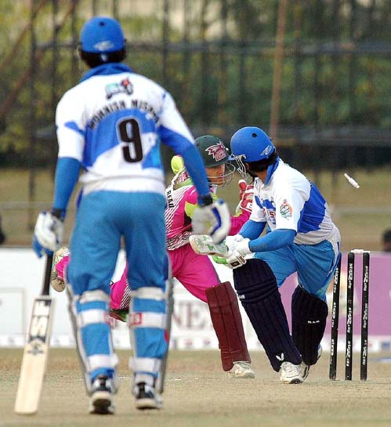 Taufeeq Umar is stumped by Chris Read, Chennai Superstars v Delhi Jets, 14th match, Indian Cricket League, Panchkula, December 12, 2007