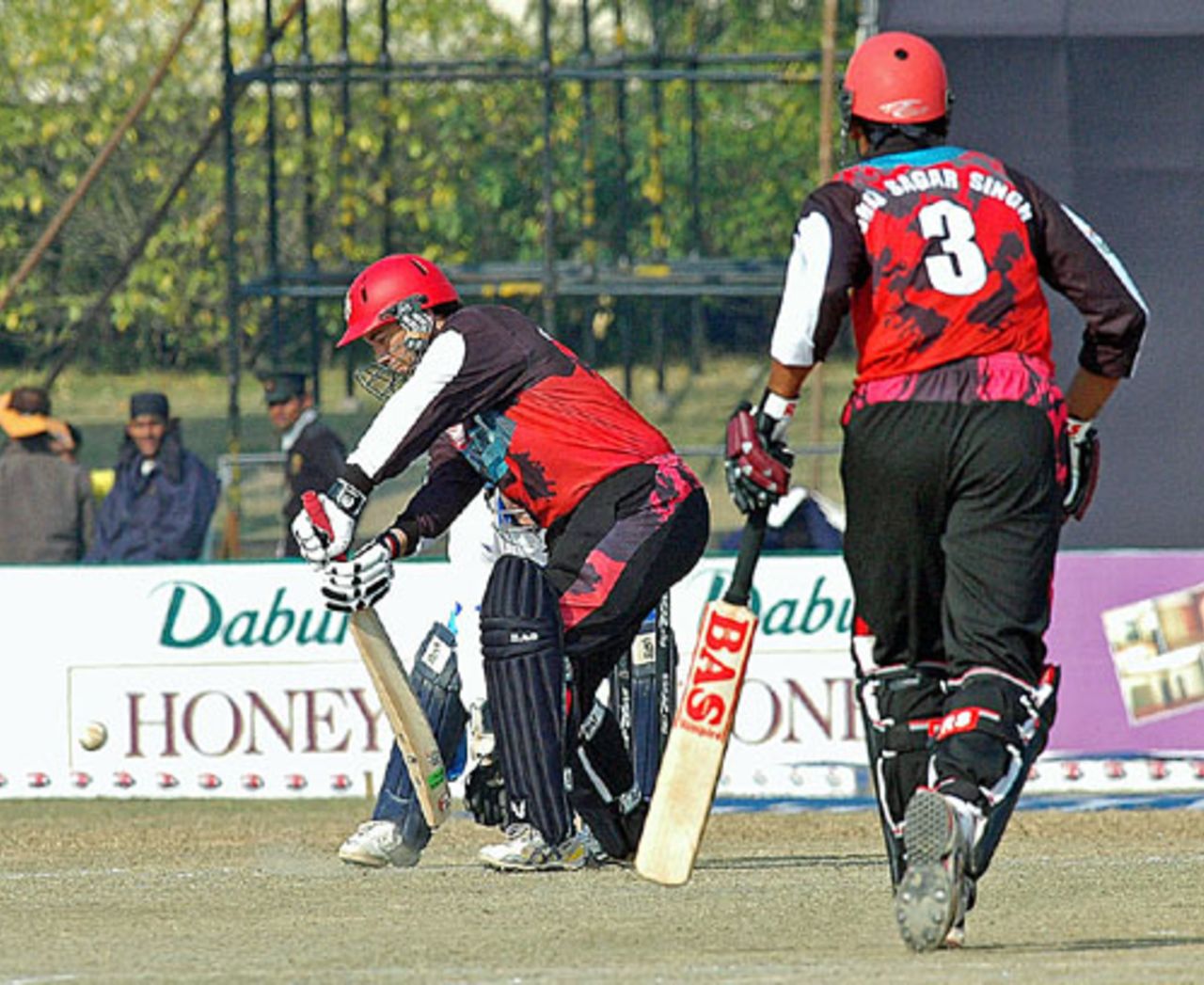 Craig McMillan works the ball to the off side during his 27, Delhi Jets v Kolkata Tigers, 3rd Place Playoff, Indian Cricket League, Panchkula, December 16, 2007 

