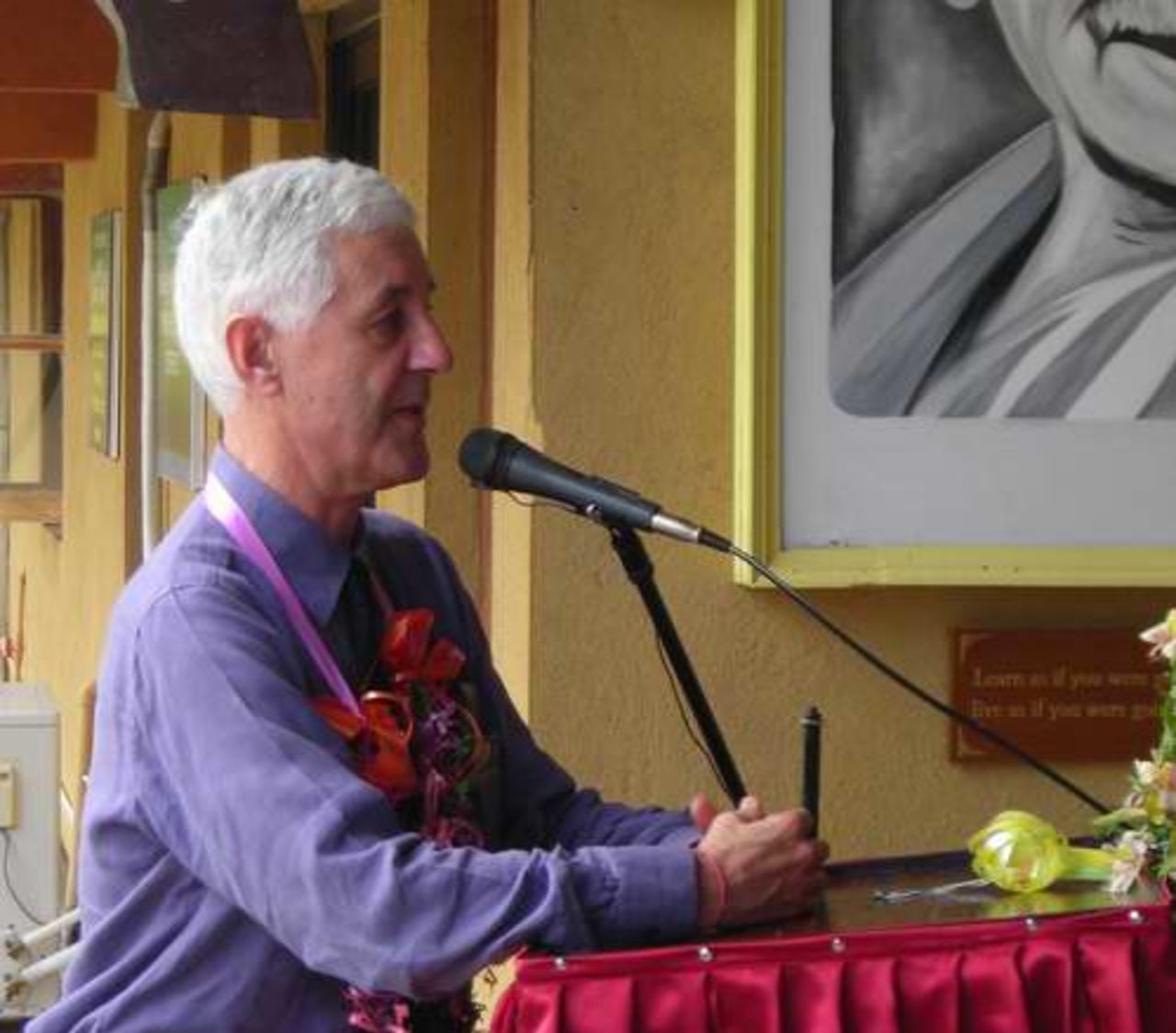 Mike Brearley, president of the MCC, speaks at the inauguration of an MCC-sponsored ground in Galle, 2007