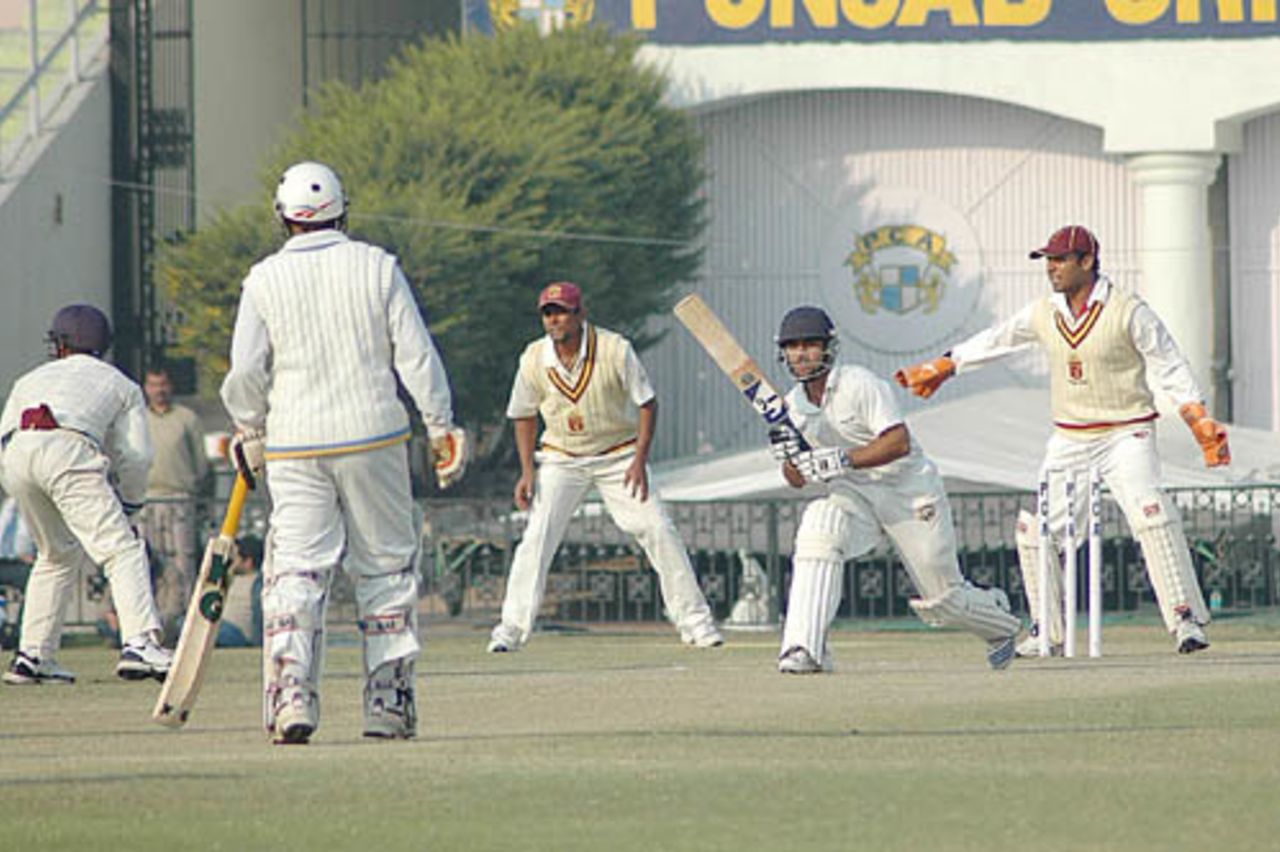 Punjab's Sunny Sohal looks toward his partner after playing a stroke, Punjab v Orissa, Ranji Trophy Super League, Group A, 6th round, Chandigarh, 3rd day, December 19, 2007