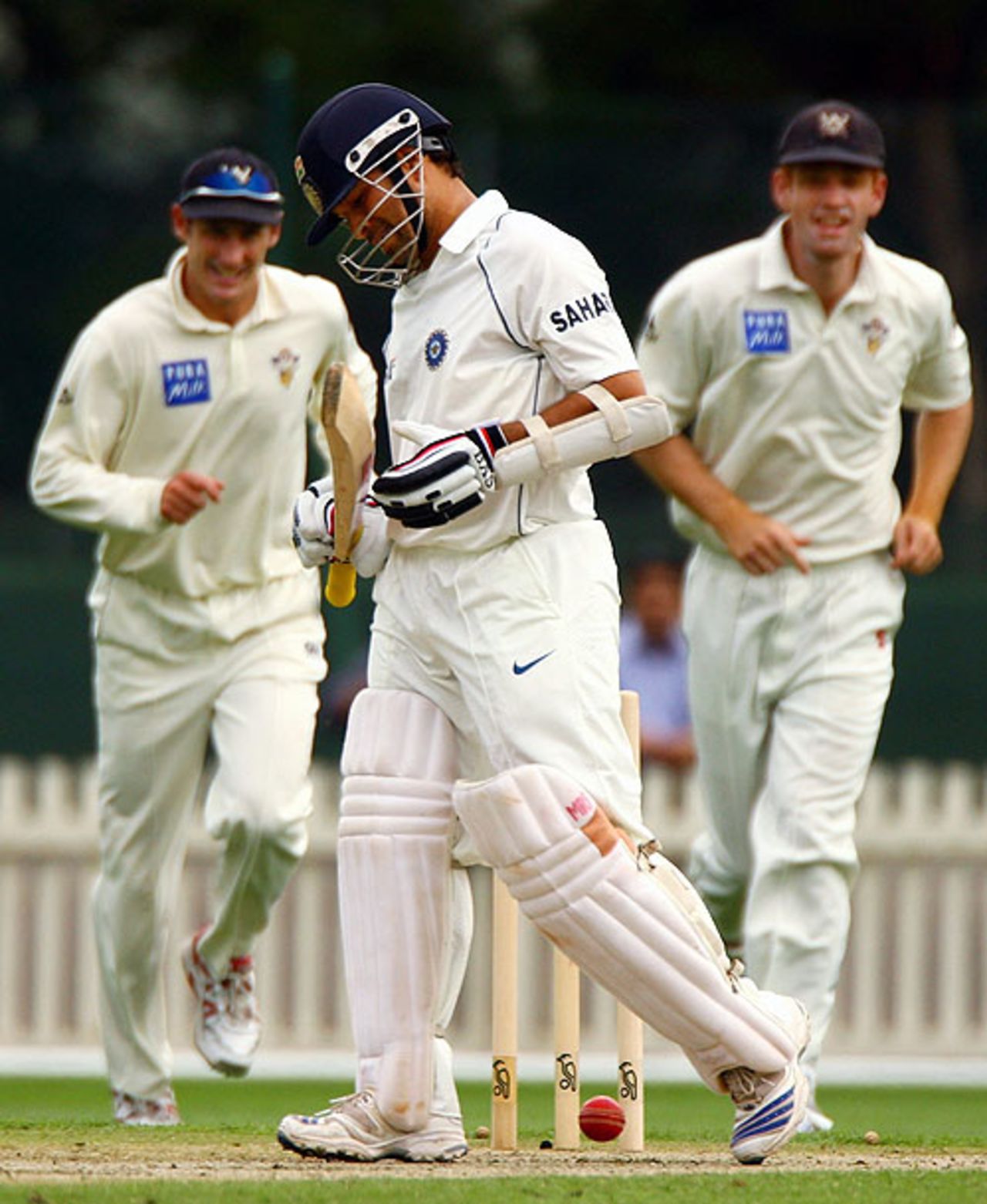 Sachin Tendulkar couldn't curb his enthusiasm, Victoria v Indians, tour match, Melbourne, 1st day, December 20, 2007