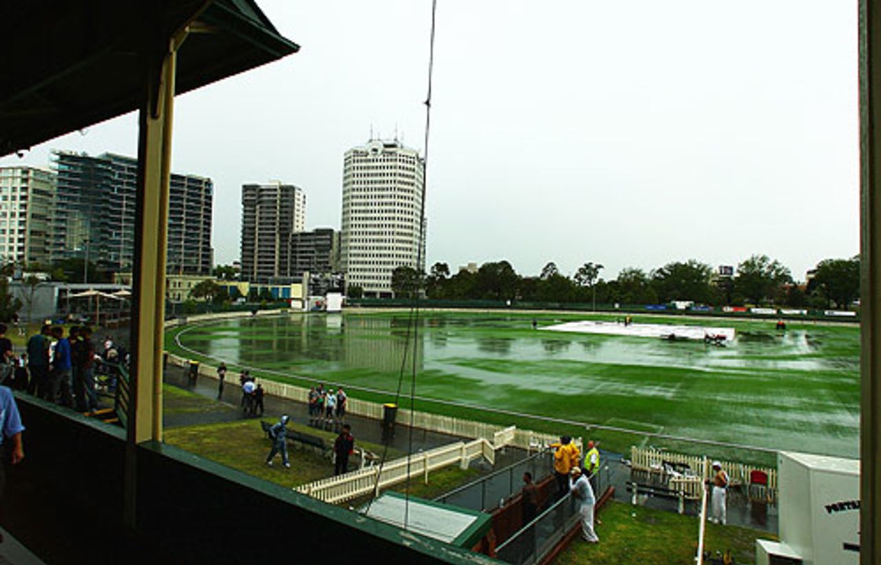 Heavy rain washed out play at Junction Oval, Victoria v Indians, tour match, Melbourne, 1st day, December 20, 2007
