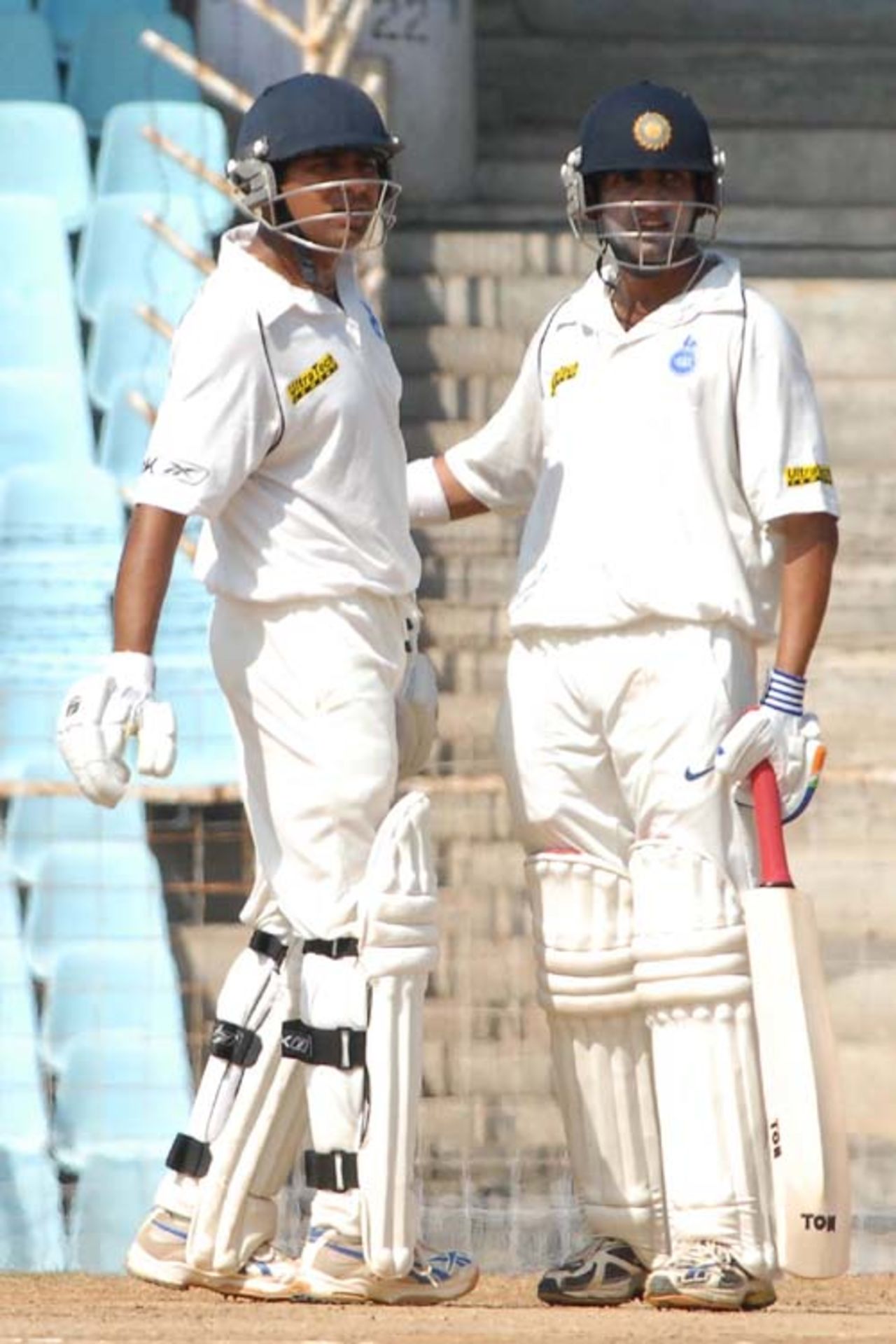 Aakash Chopra and Gautam Gambhir converse during their 141-run opening stand, Tamil Nadu v Delhi, Ranji Trophy Super League, Group A, 7th round, 2nd day, Chennai,   December 26, 2007 

