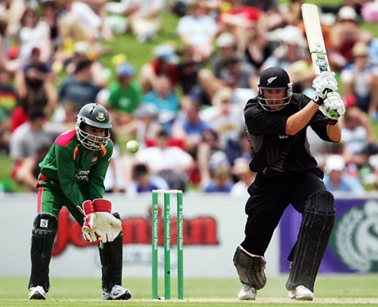 Peter Fulton top scored with 83, New Zealand v Bangladesh, 2nd ODI, Napier, December 28, 2007