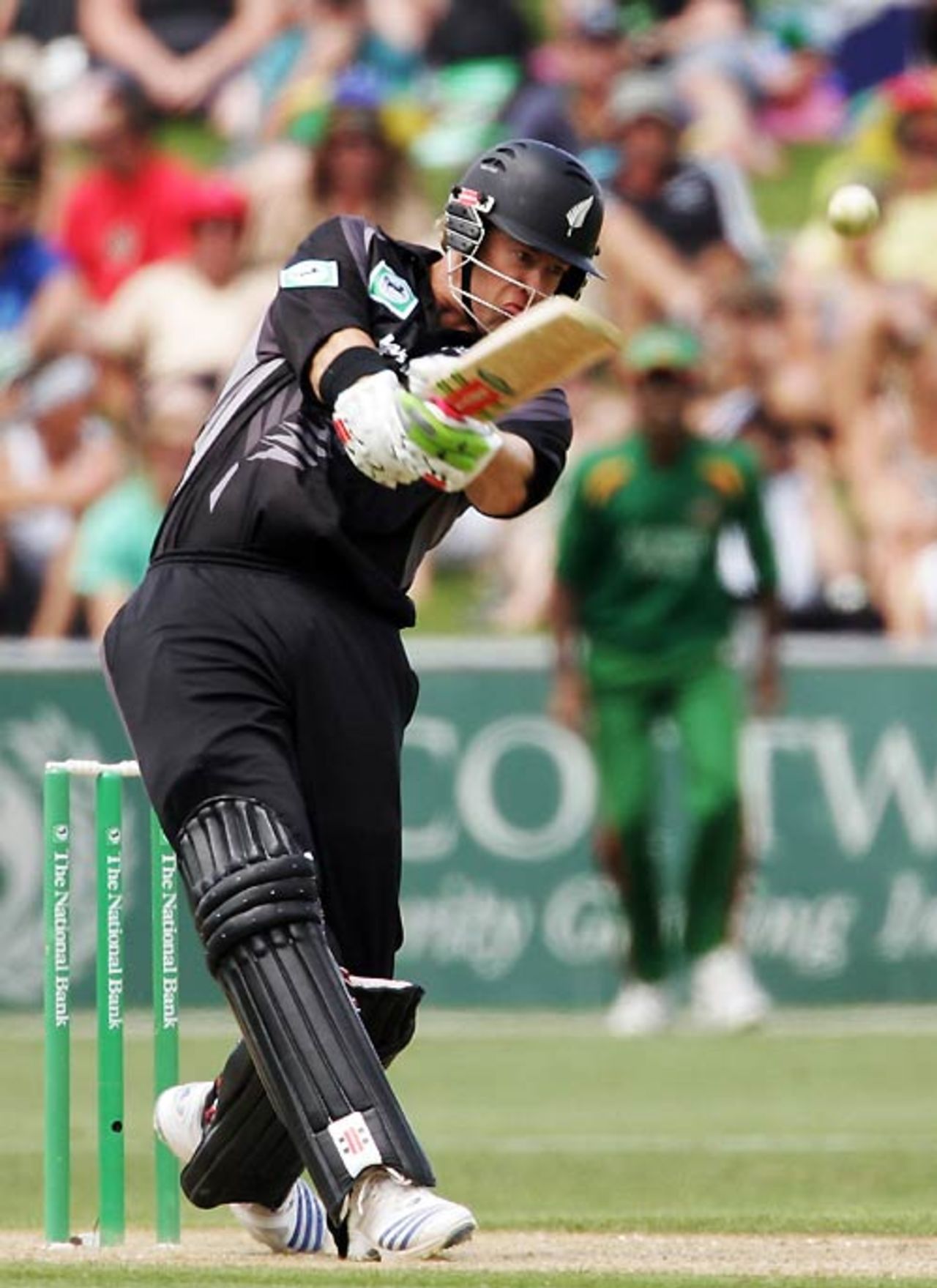 Jacob Oram forces one straight down the ground during his 55, New Zealand v Bangladesh, 2nd ODI, Napier, December 28, 2007