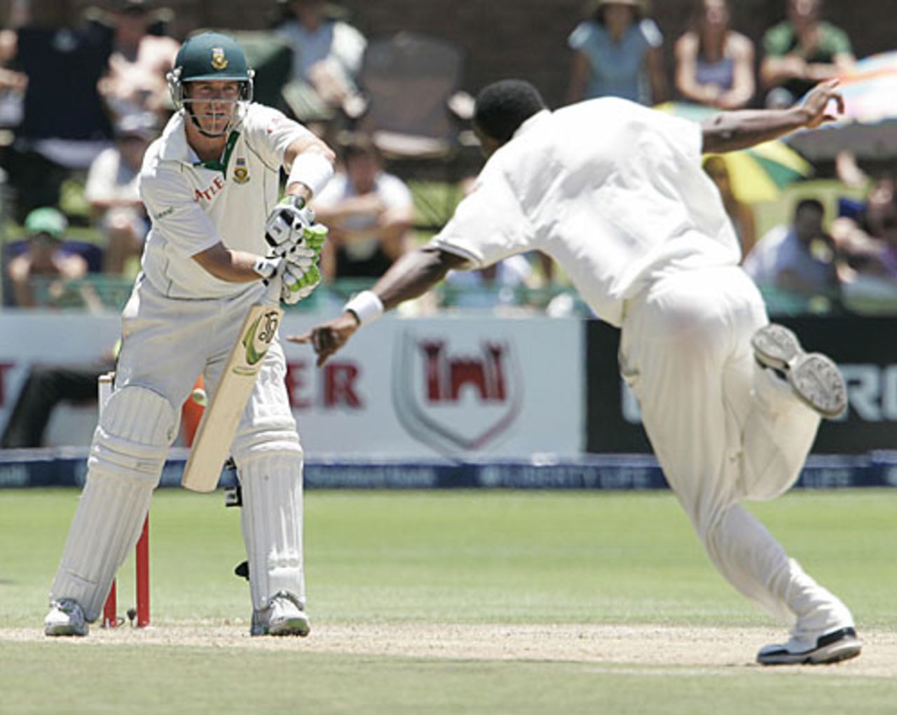 Dwayne Bravo celebrates AB de Villiers' wicket, South Africa v West Indies, 1st Test, Port Elizabeth, 3rd day, December 28, 2007