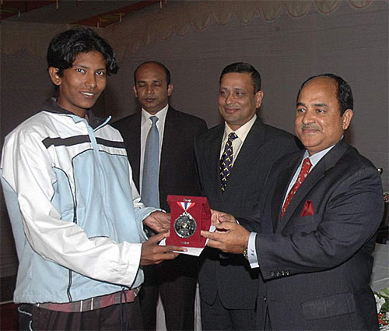 Panna Ghosh receives her Best Player of the League award, Meril Women's Divisional Cricket League, December 31, 2007