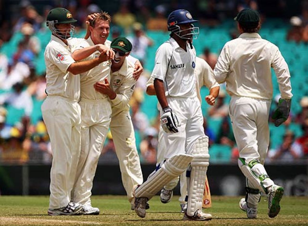 The Australians congratulate Brett Lee on removing Wasim Jaffer, Australia v India, 2nd Test, Sydney, 2nd day, January 3, 2008