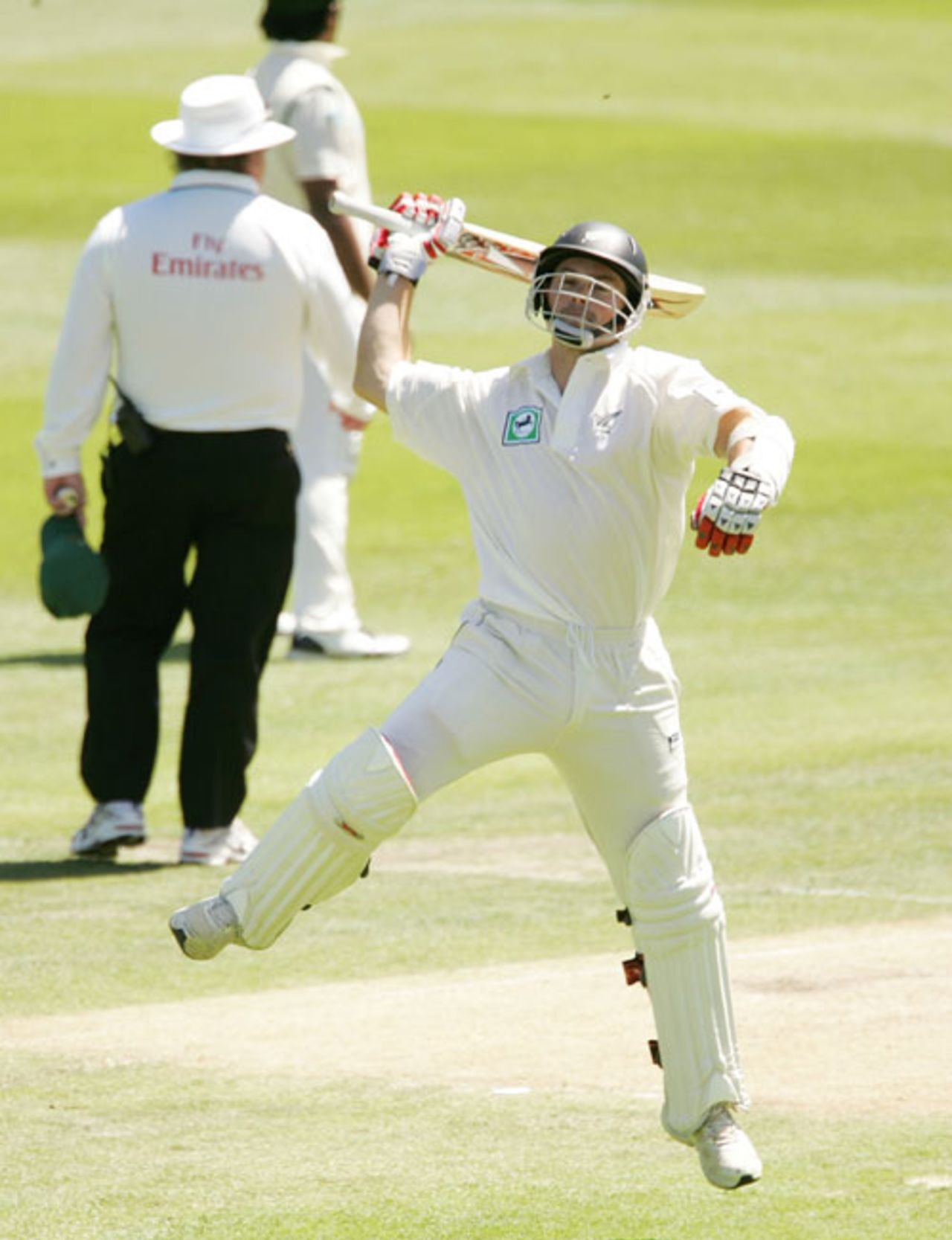 Matthew Bell leaps in celebration, New Zealand v Bangladesh, 1st Test, Dunedin, 2nd day, January 5, 2008