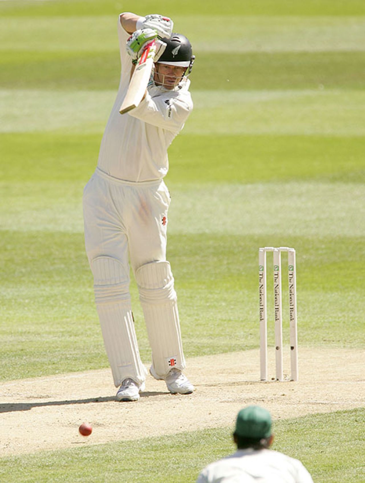 Jacob Oram punches during his fourth Test century, New Zealand v Bangladesh, 1st Test, Dunedin, 2nd day, January 5, 2008