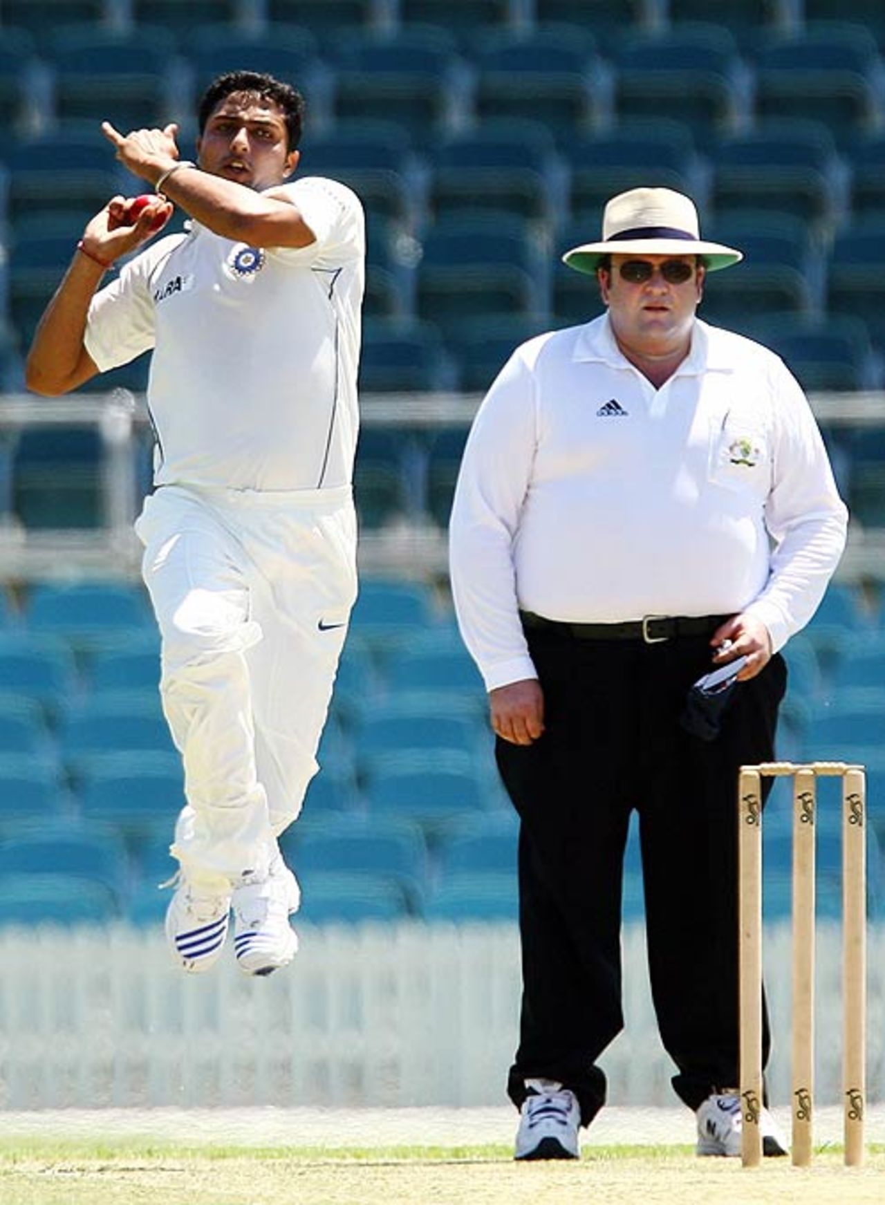 VRV Singh runs in to bowl, ACT XI v Indians, 2nd day, Canberra, January 11, 2008
