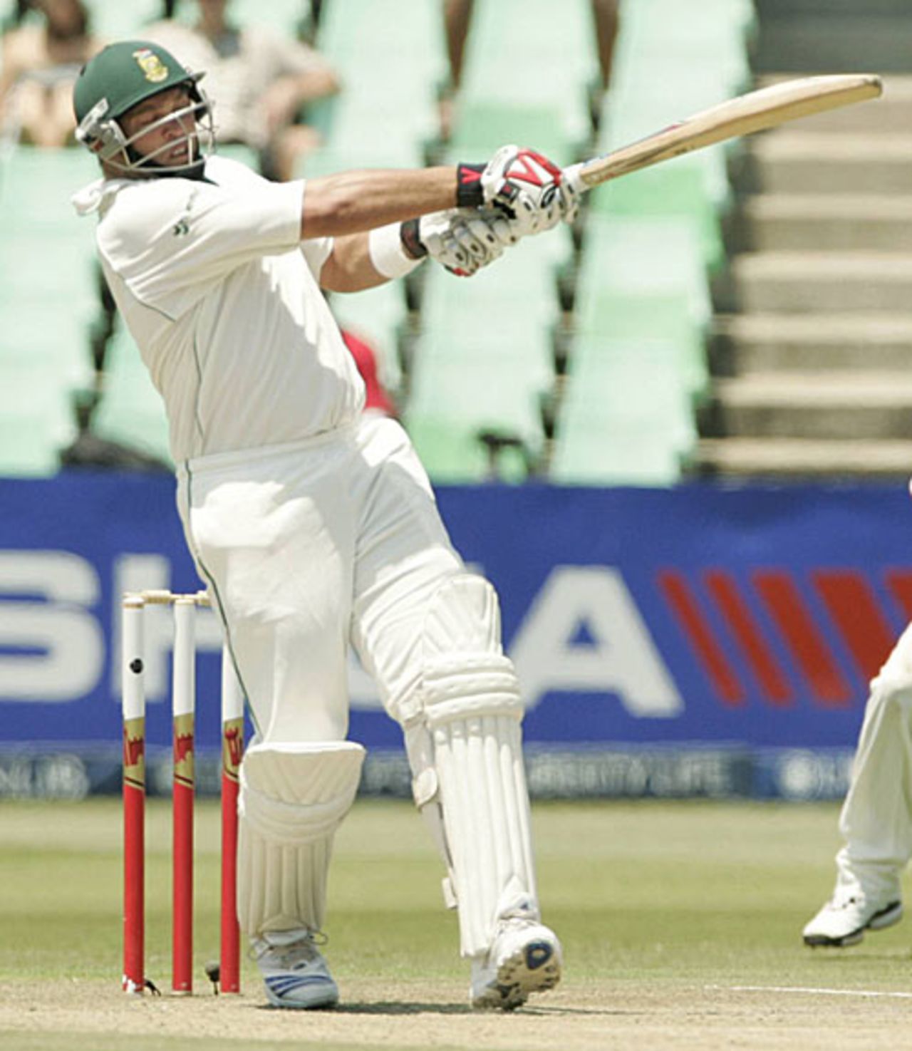 Jacques Kallis goes on the pull, South Africa v West Indies, 3rd Test, Durban, January 11, 2008