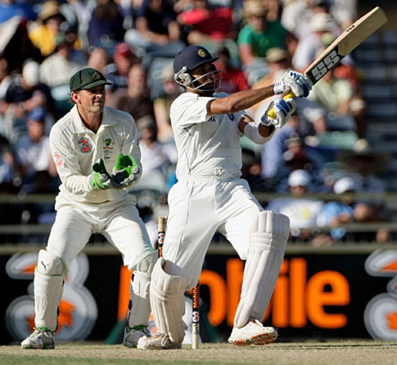 VVS Laxman pulls to deep midwicket, Australia v India, 3rd Test, Perth, 1st day, January 16, 2008