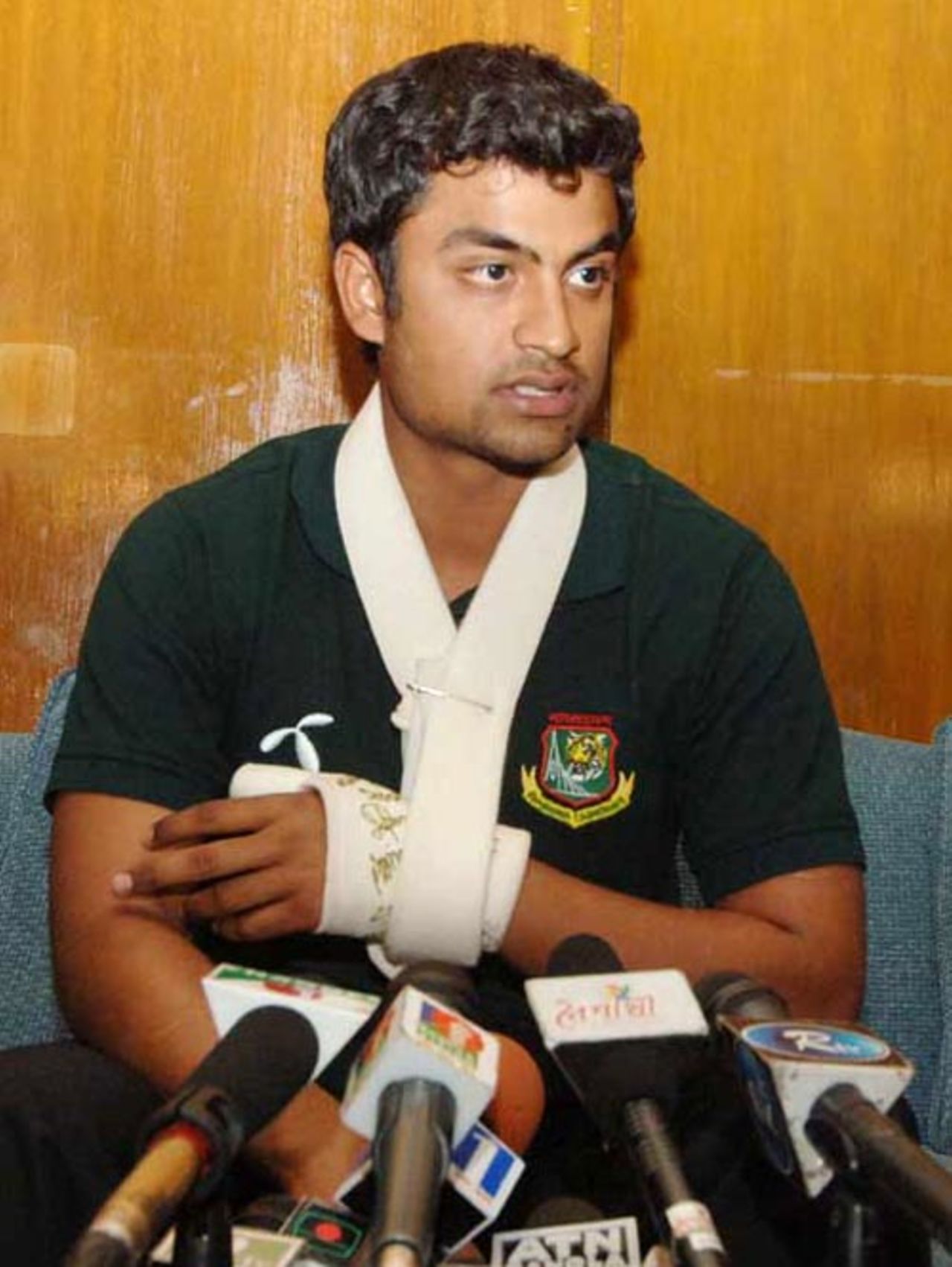 The injured Tamim Iqbal answers a few questions, January 18, 2008