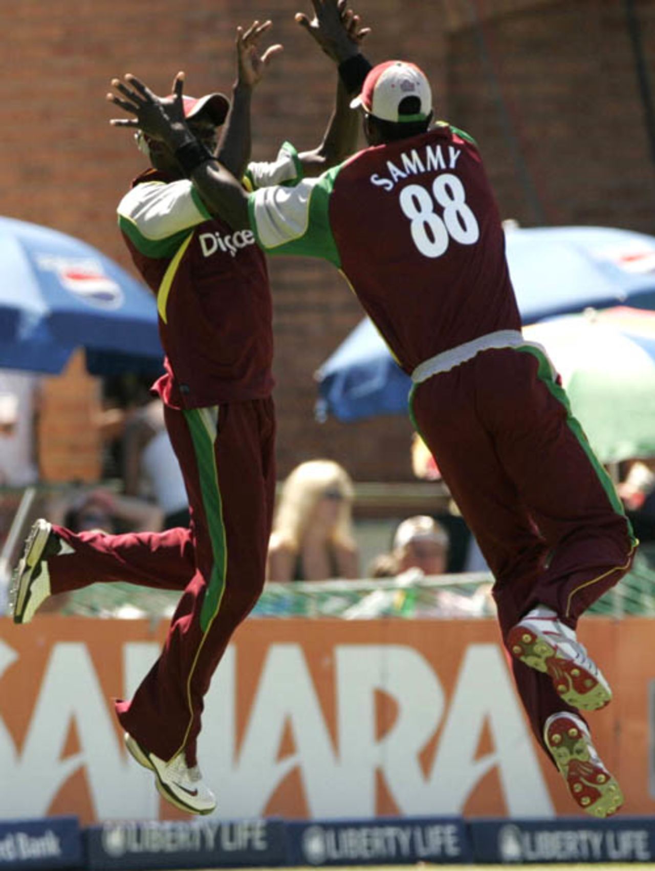 Jerome Taylor and Darren Sammy exchange high fives, South Africa v West Indies, 3rd ODI, Port Elizabeth, January 27, 2008