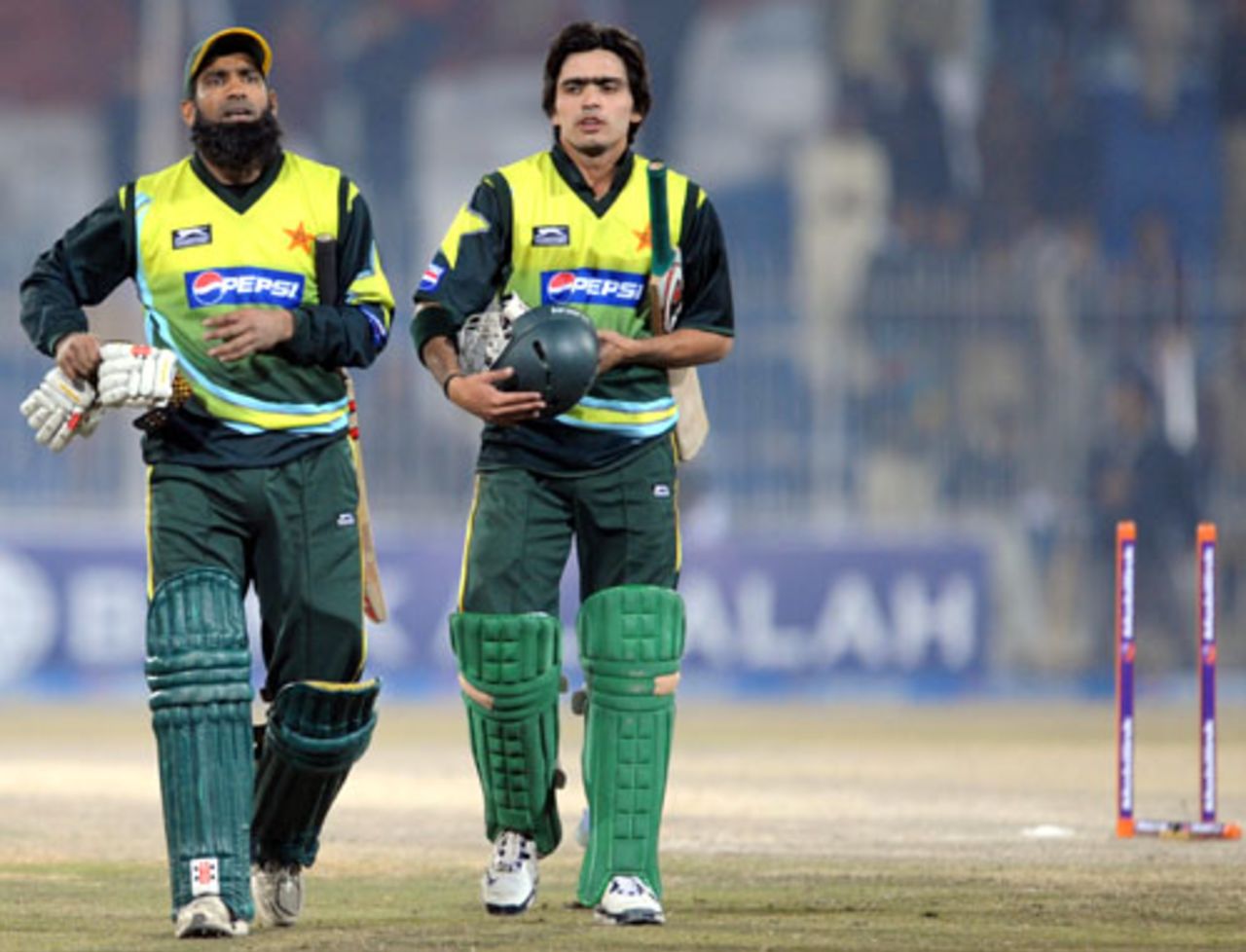 Mohammad Yousuf and Fawad Alam leave the field after Pakistan chased 245, Pakistan v Zimbabwe, 4th ODI, Mobilink Cup, Faisalabad, January 30, 2008