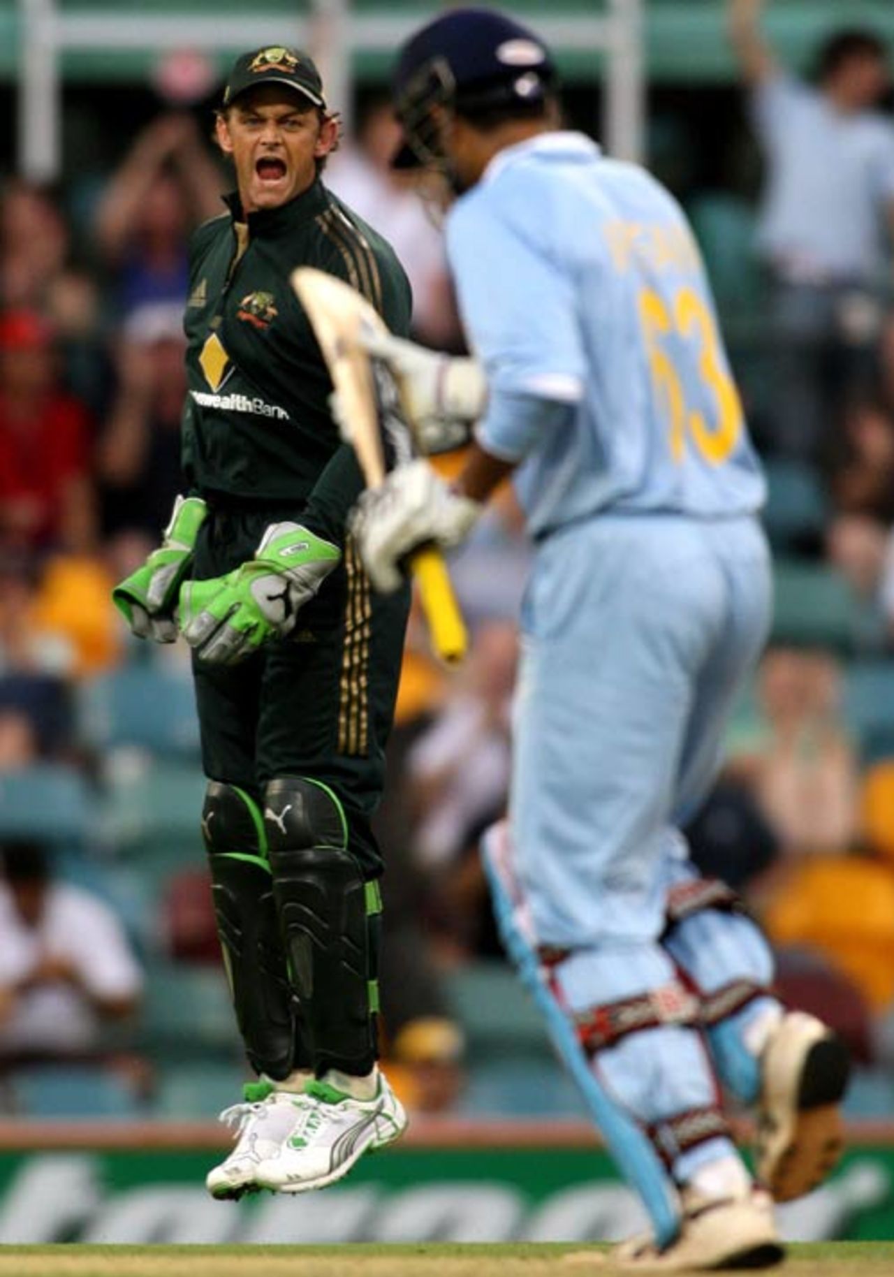 Adam Gilchrist gives Irfan Pathan a warm send-off, Australia v India, CB series, 1st ODI, Brisbane, February 3, 2008