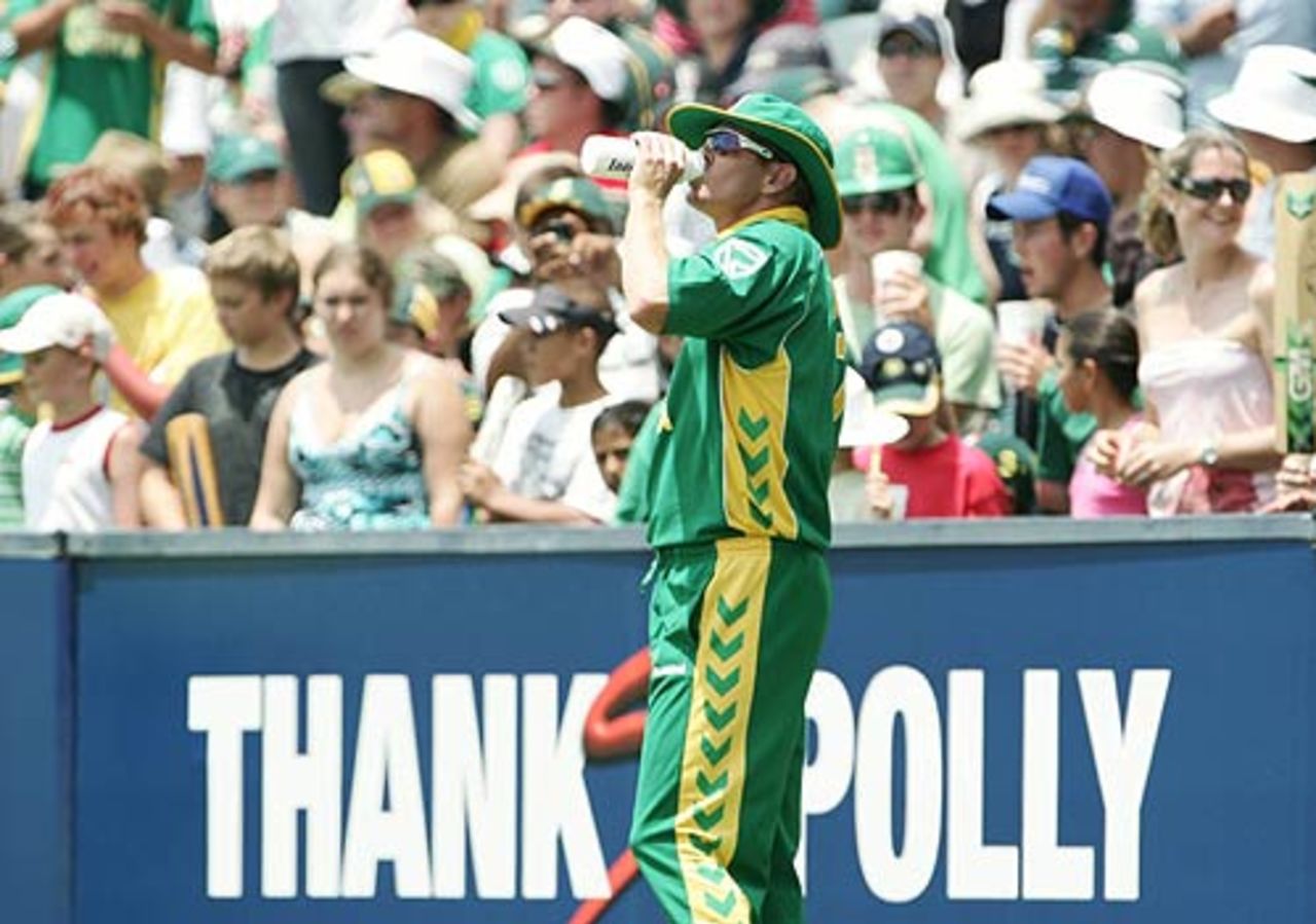 An advertisement board has a farewell message for Shaun Pollock, South Africa v West Indies, 5th ODI, Johannesburg, February 3, 2008