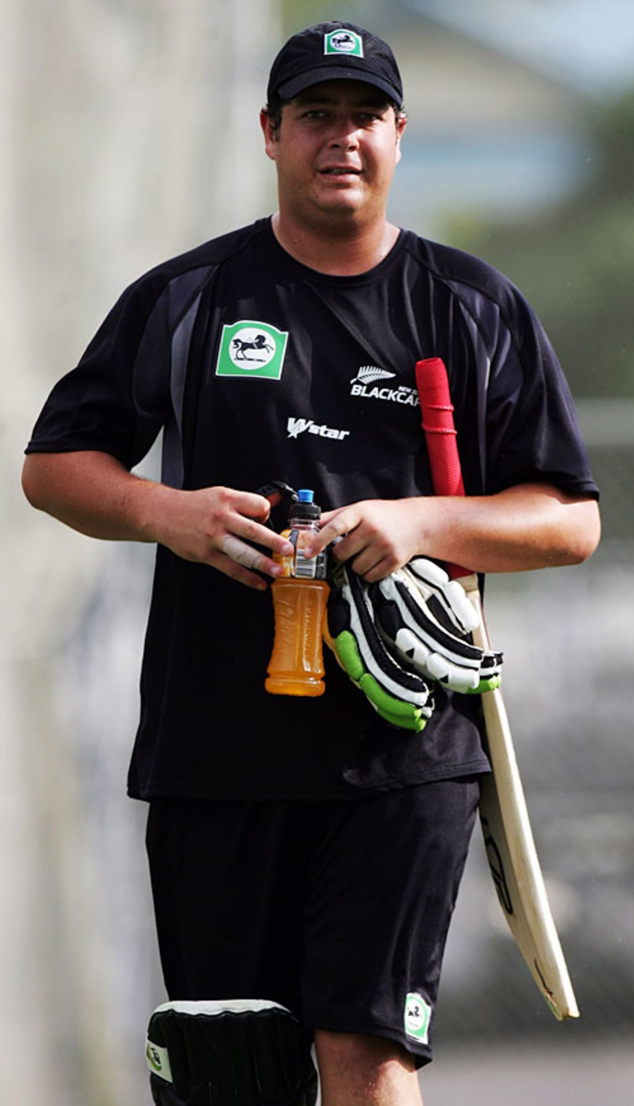 Jesse Ryder waits for his turn to bat during a nets session, Auckland, February 4, 2008 