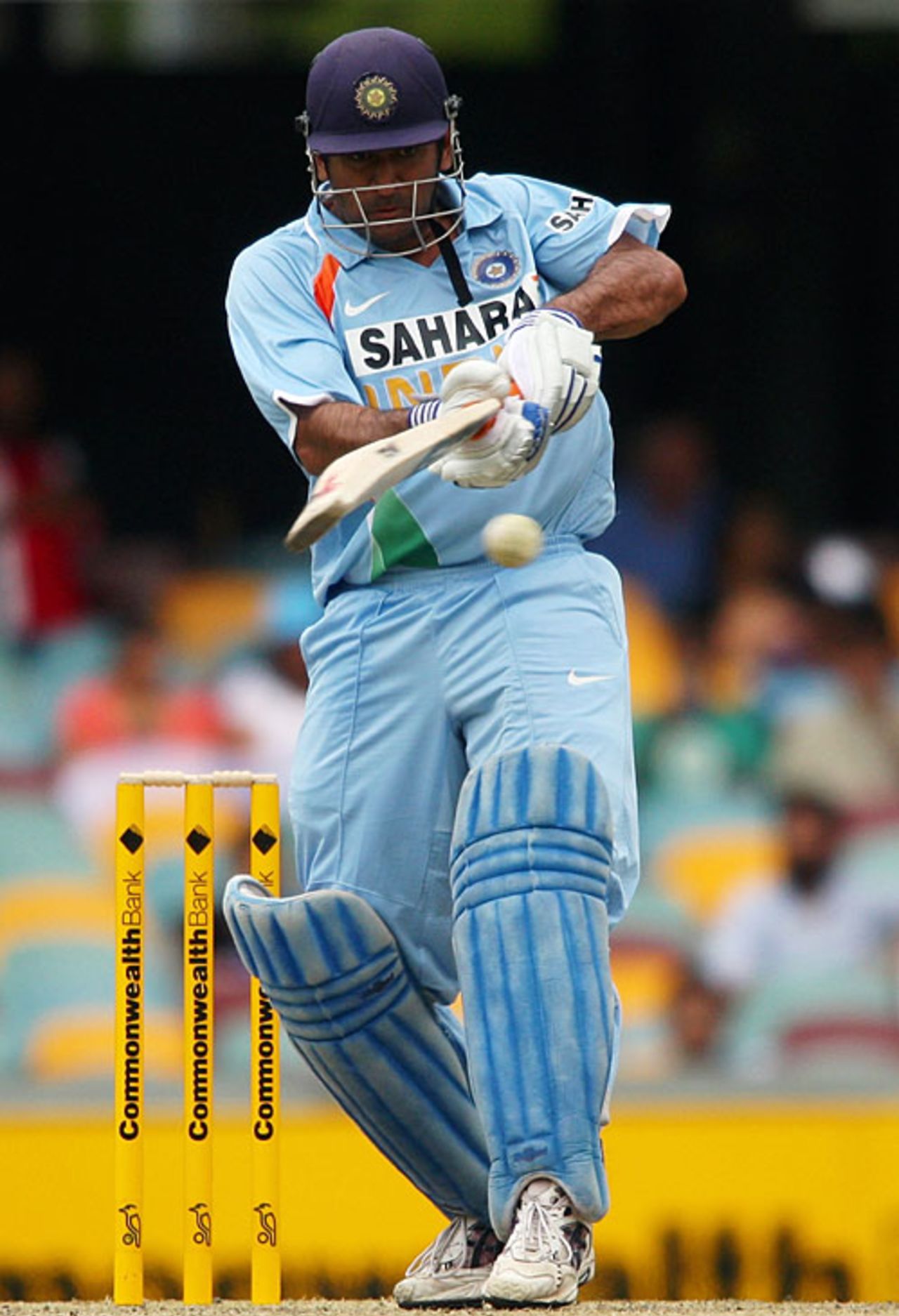 Mahendra Singh Dhoni lines up to pull, India v Sri Lanka, CB Series, 2nd ODI, Brisbane, February 5, 2008