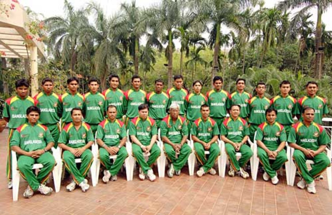The Bangladesh Under-19s prepare to leave for Malaysia, Dhaka, February 9, 2008