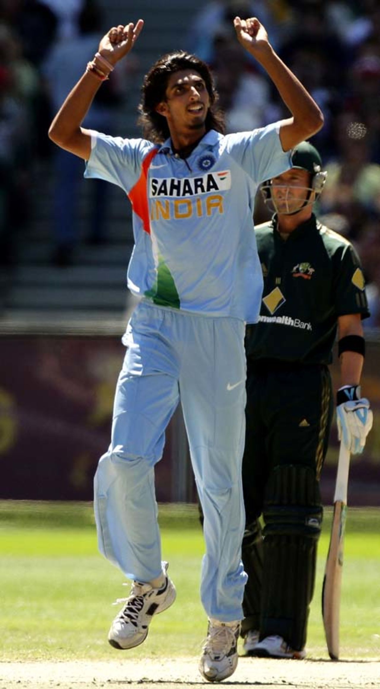 Ishant Sharma rejoices at the fall of Ricky Ponting, Australia v India, CB Series, 4th ODI, Melbourne, February 10, 2008