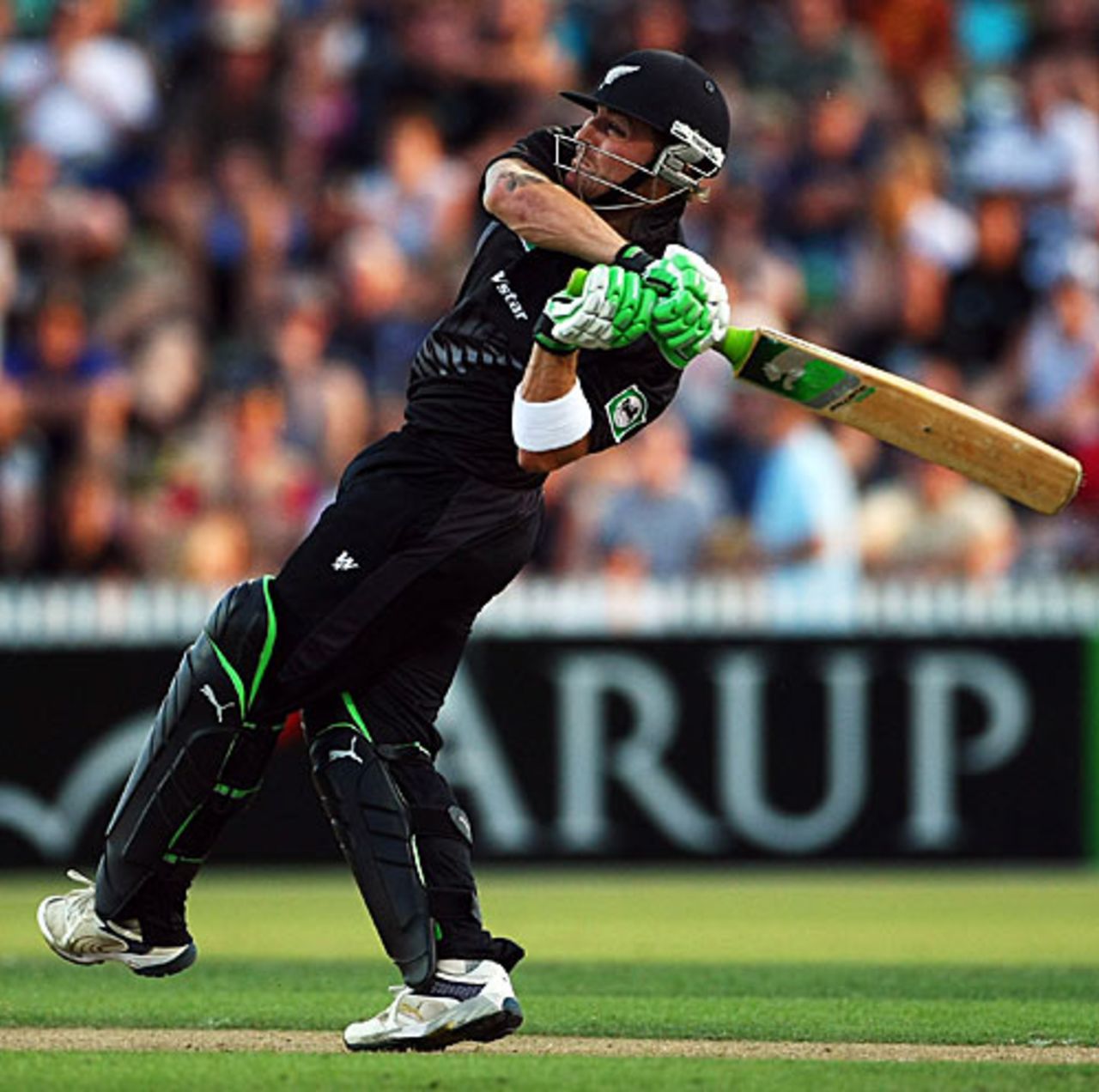 Brendon McCullum heaves another six over midwicket, New Zealand v England, 2nd ODI, Hamilton, February 12, 2008