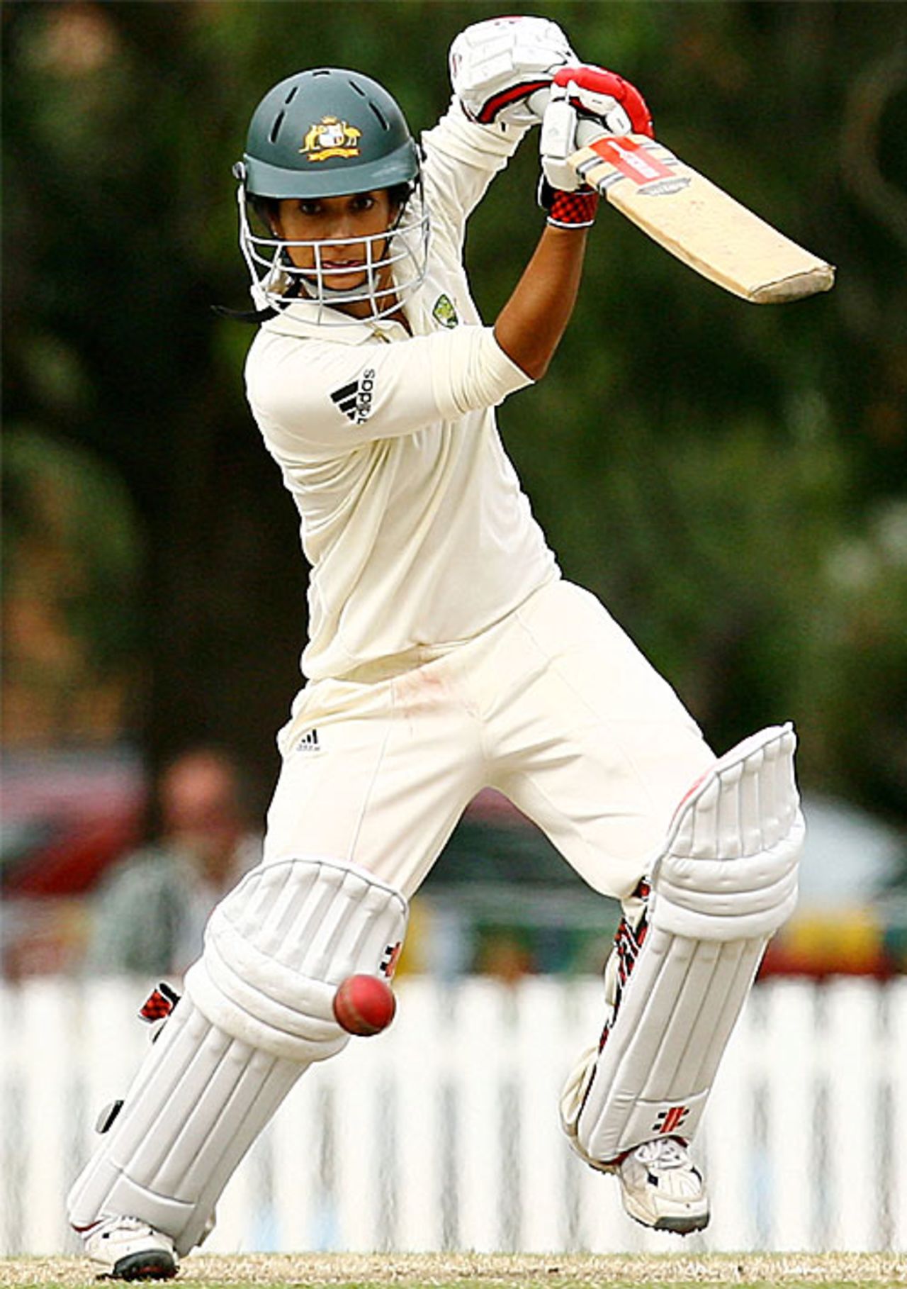 Lisa Sthalekar veered towards her second Test century as she put in a vital effort on the third day, Australia v England, only Test, Bowral, 3rd day, February 17, 2008