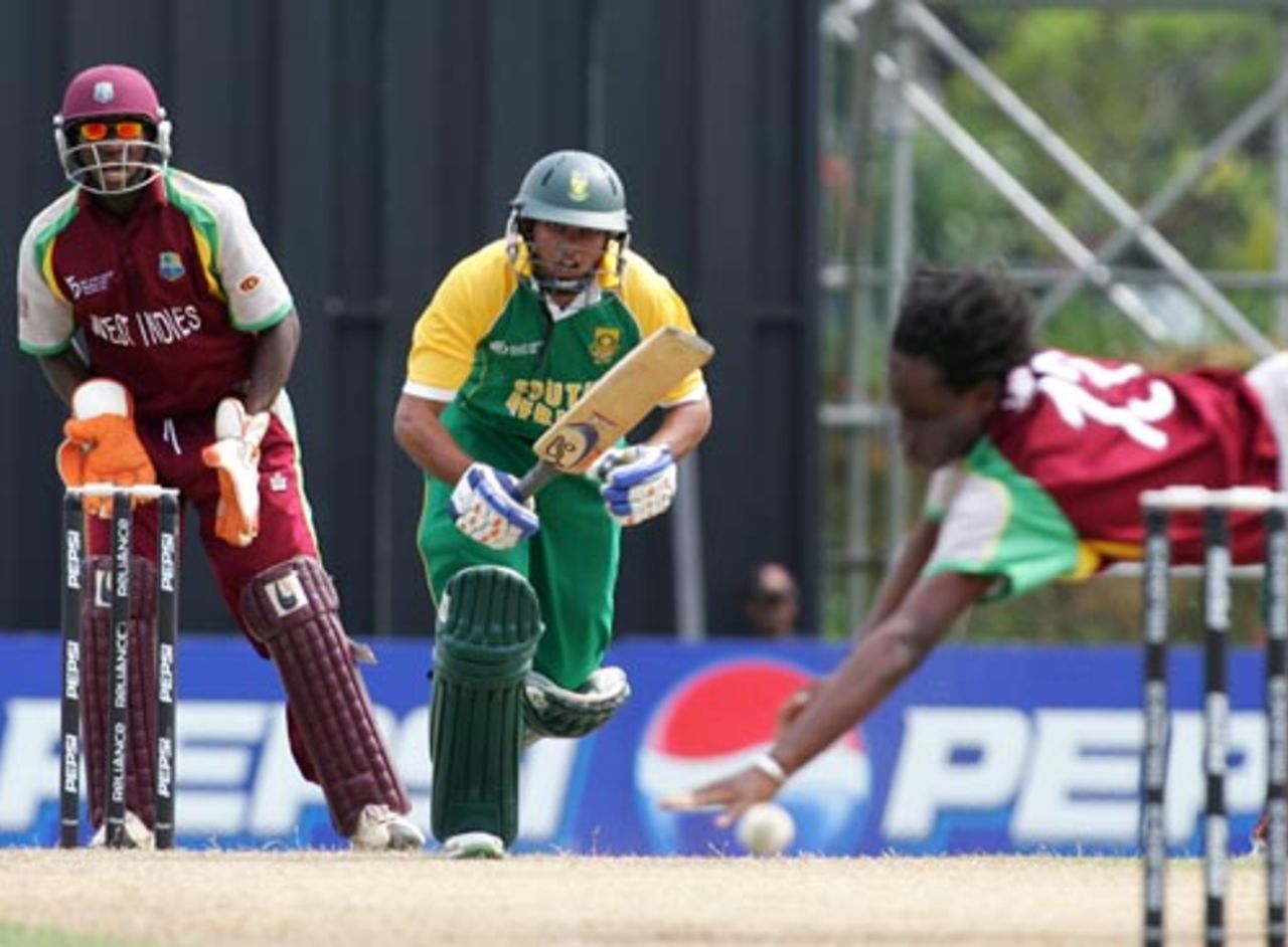 Johnathan Vandiar looks on as the ball beats Steven Jacobs, South Africa U-19s v West Indies U-19s, Group B, Under-19 World Cup, Kuala Lumpur, February 18, 2008 




