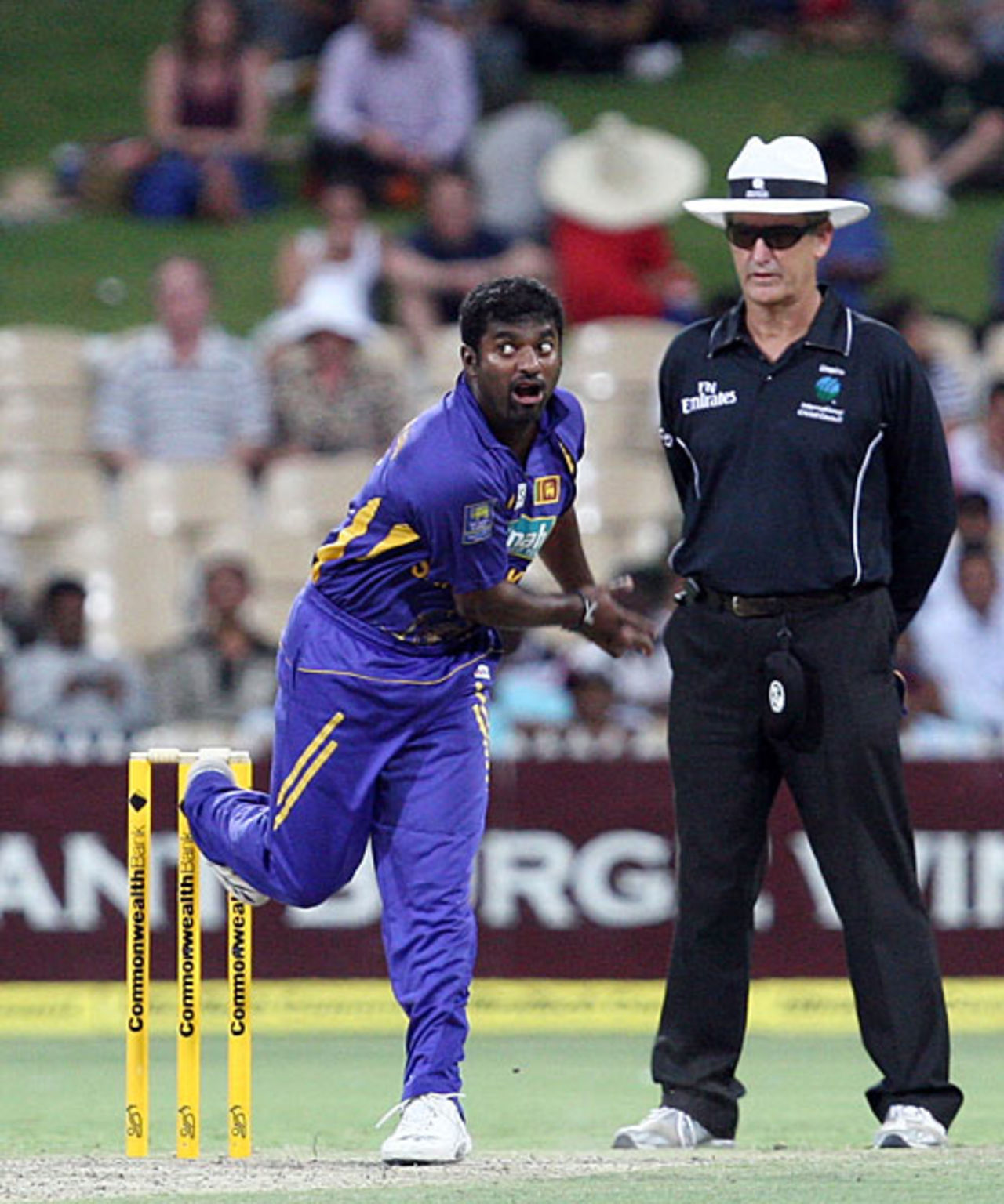 Muttiah Muralitharan delivers the ball, India v Sri Lanka, 8th match, CB Series, Adelaide, February 19, 2008 
