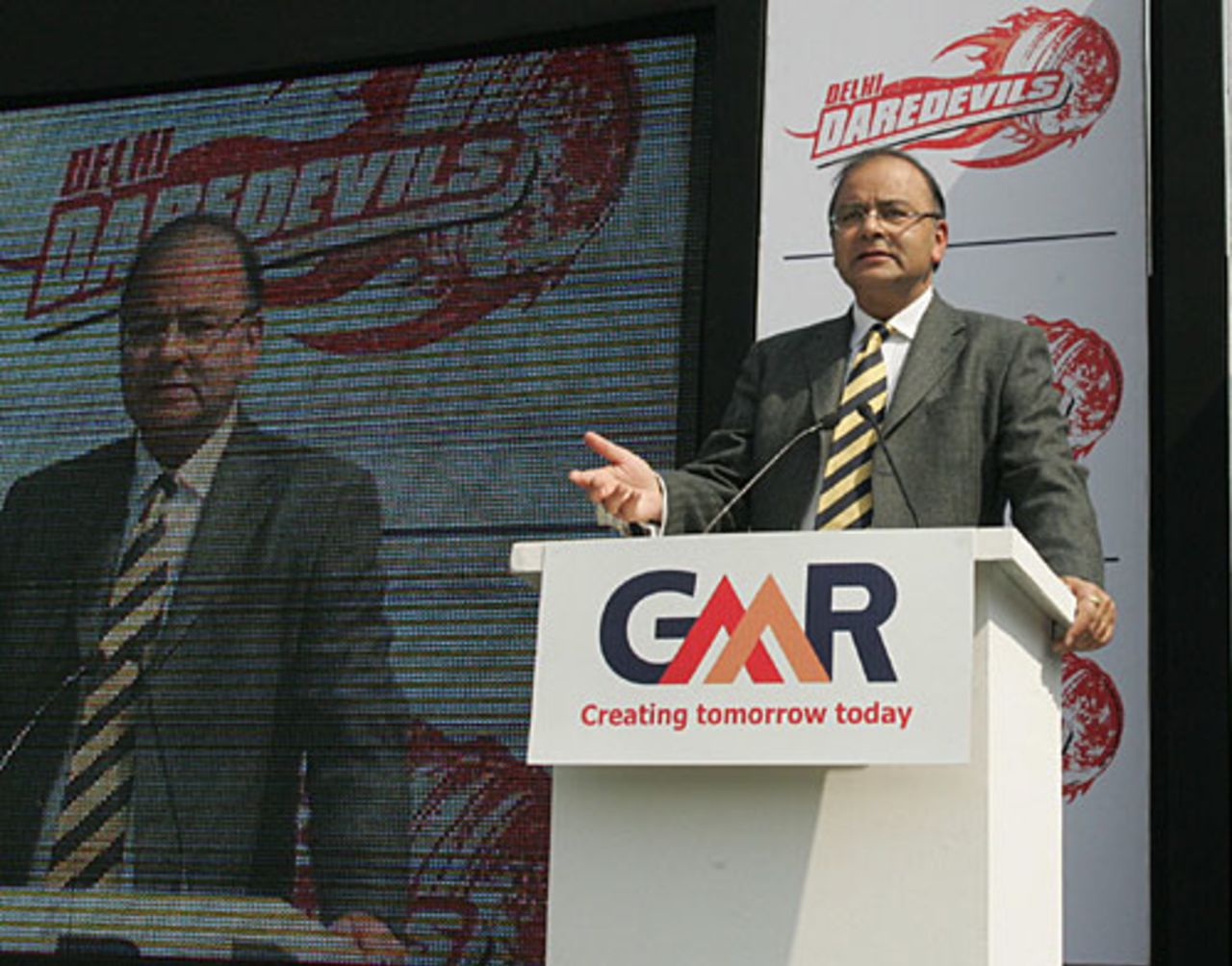 DDCA president Arun Jaitley speaks at the unveiling of the IPL Delhi team - Delhi Daredevils, February 19, 2008