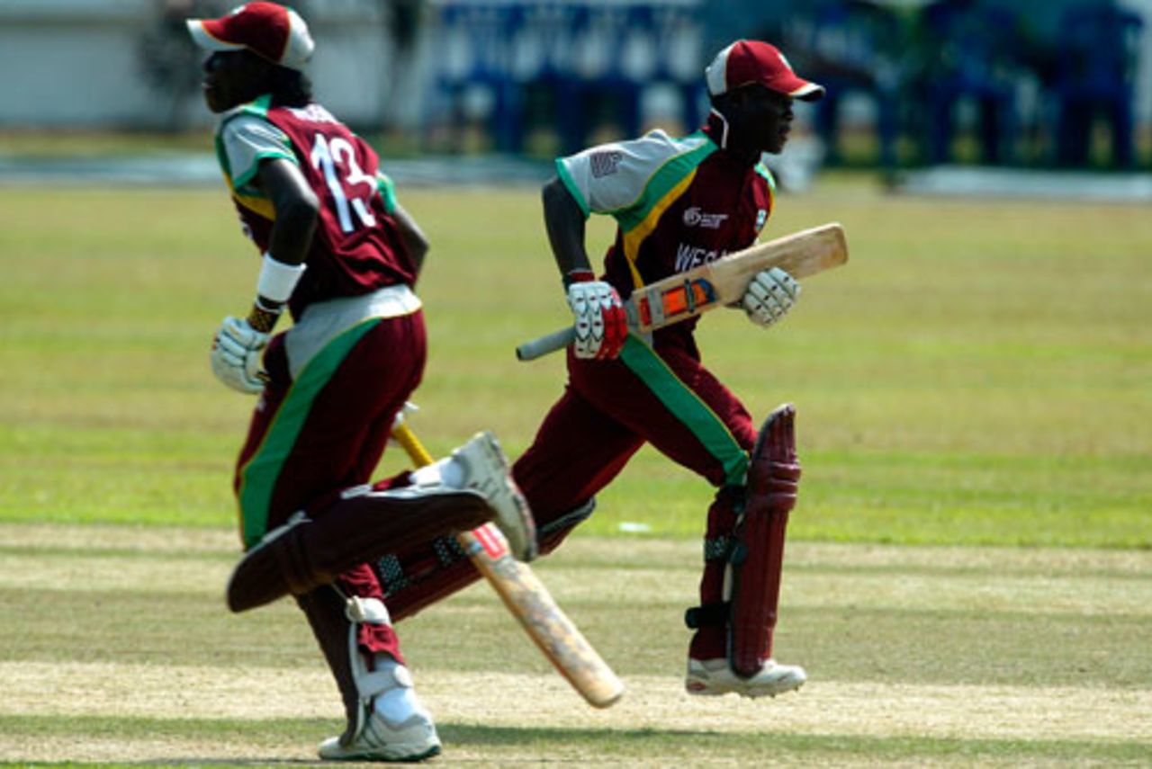 Andre Creary and Steven Jacobs jog through for a single, Papua New Guinea Under-19s v West Indies Under-19s, Under-19 World Cup, Kuala Lumpur, February 20, 2008