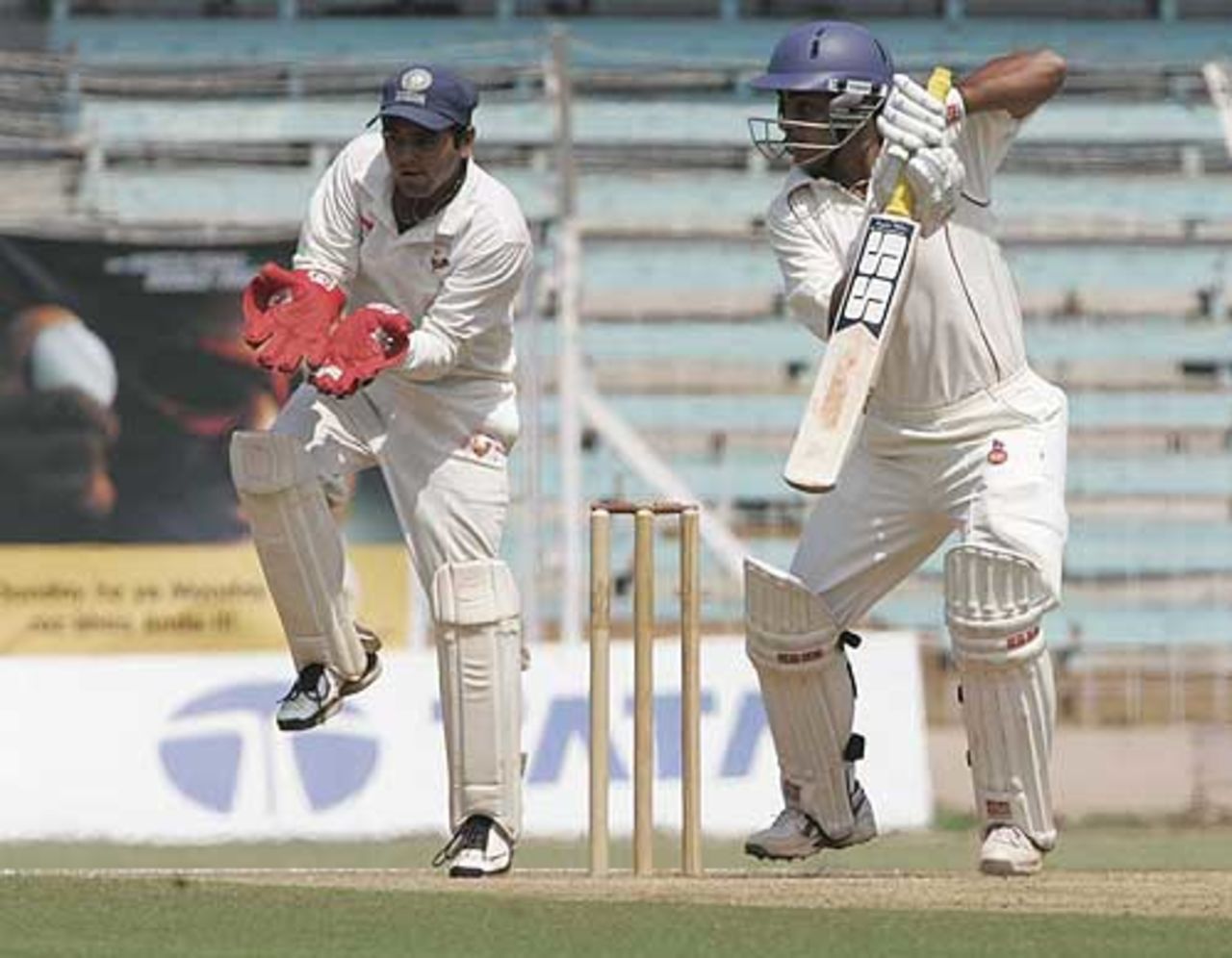 Rajat Bhatia drives, Parthiv Patel tries to follow , North Zone v West Zone, Duleep Trophy final, 2nd day, Mumbai, February 20, 2008