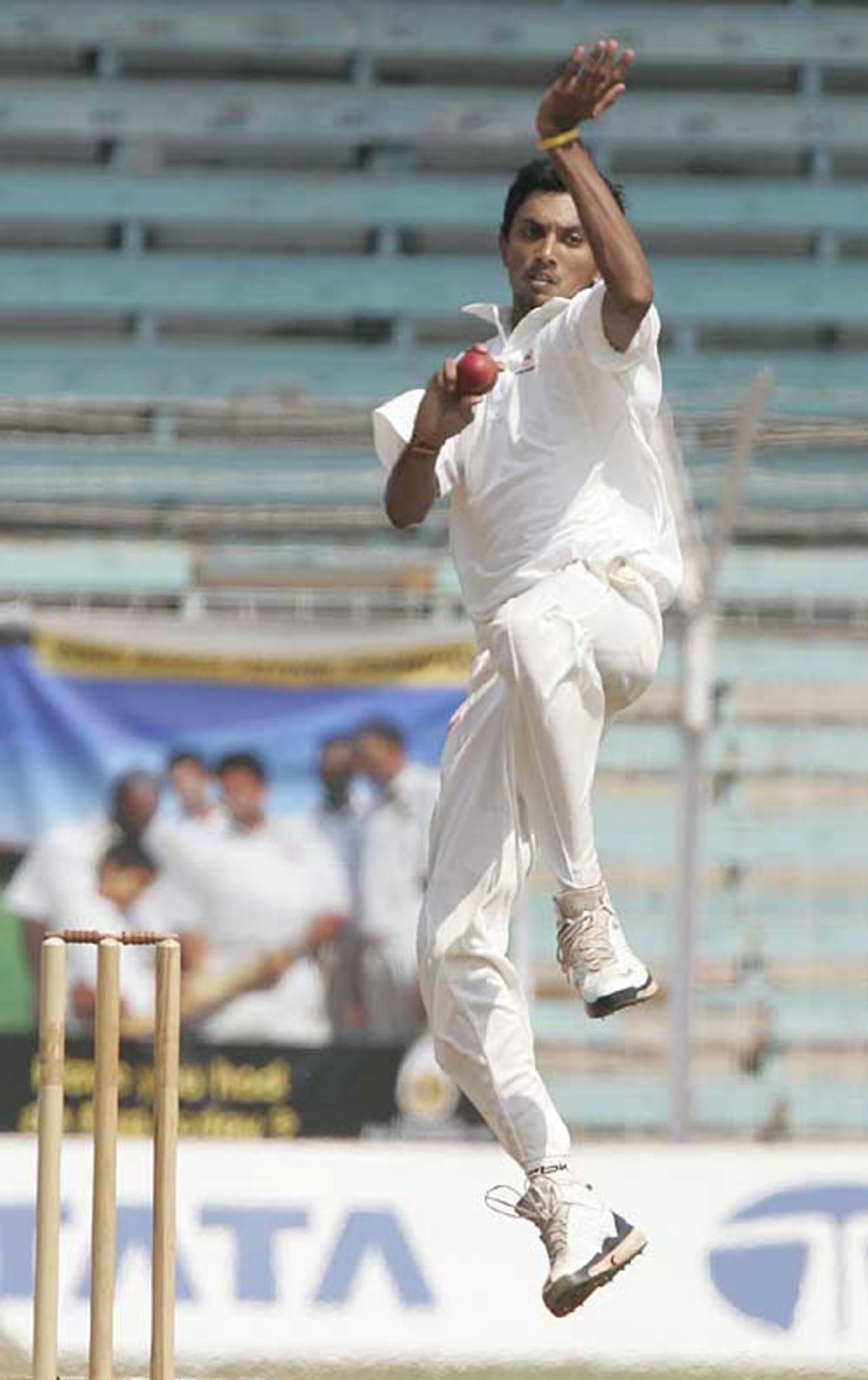 Siddharth Trivedi took 6 for 67 against North Zone, North Zone v West Zone, Duleep Trophy final, 2nd day, Mumbai, February 20, 2008