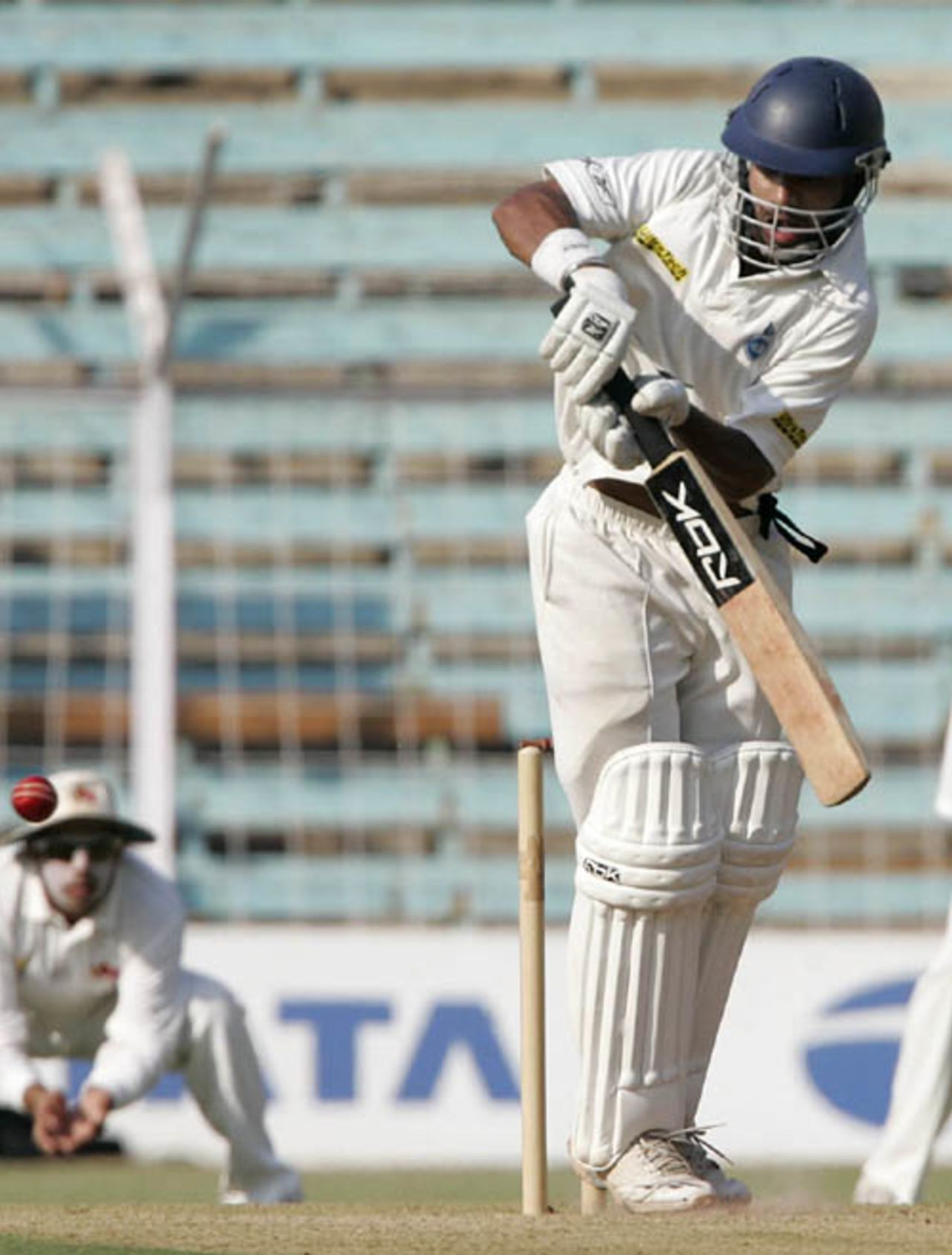 Shikhar Dhawan fends one away to the leg side, North Zone v West Zone, Duleep Trophy final, 3rd day, Mumbai, February 21, 2008