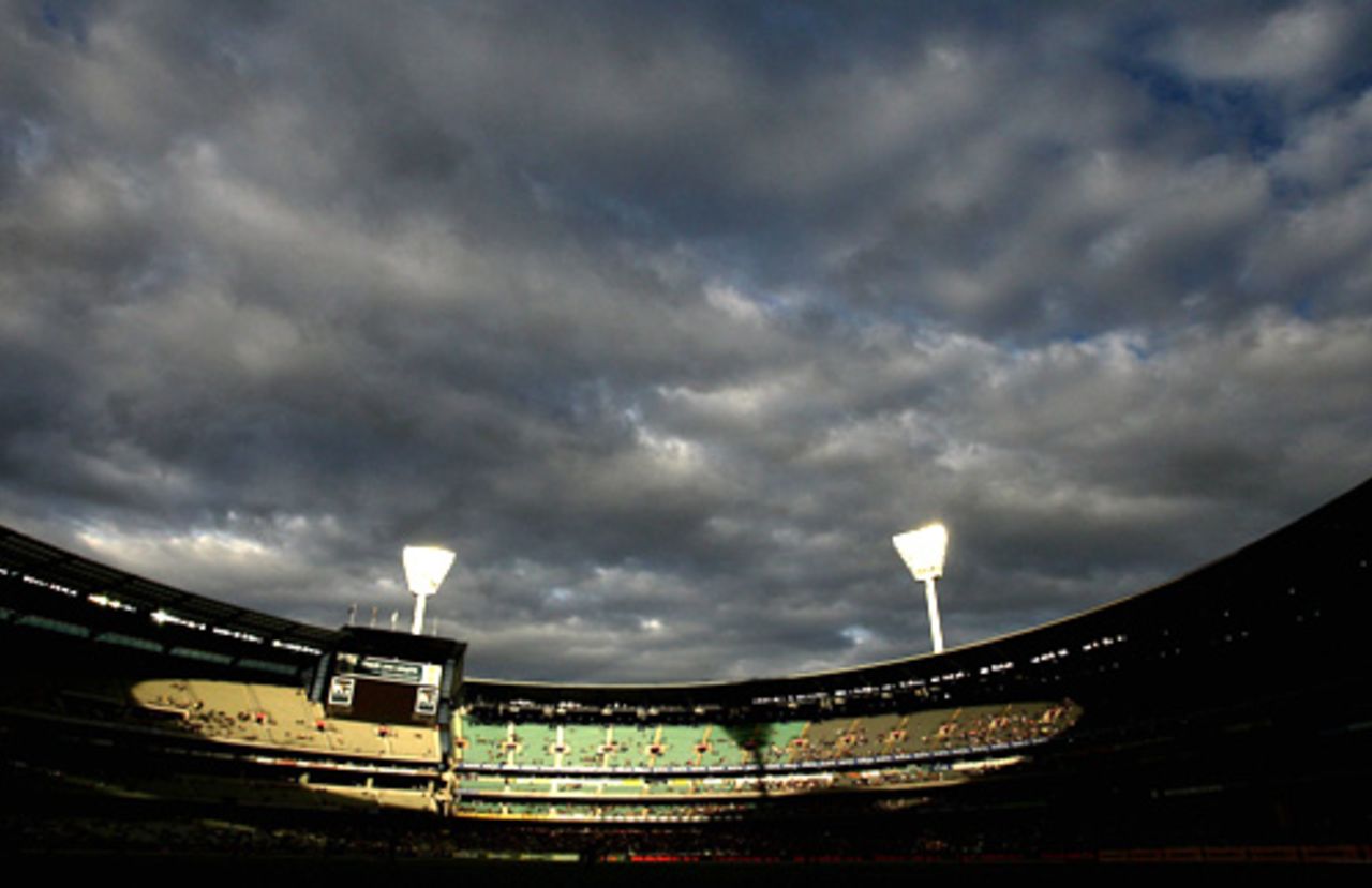 Dark clouds loom over the MCG, Australia v Sri Lanka, 9th ODI, CB Series, Melbourne, February 22, 2008 