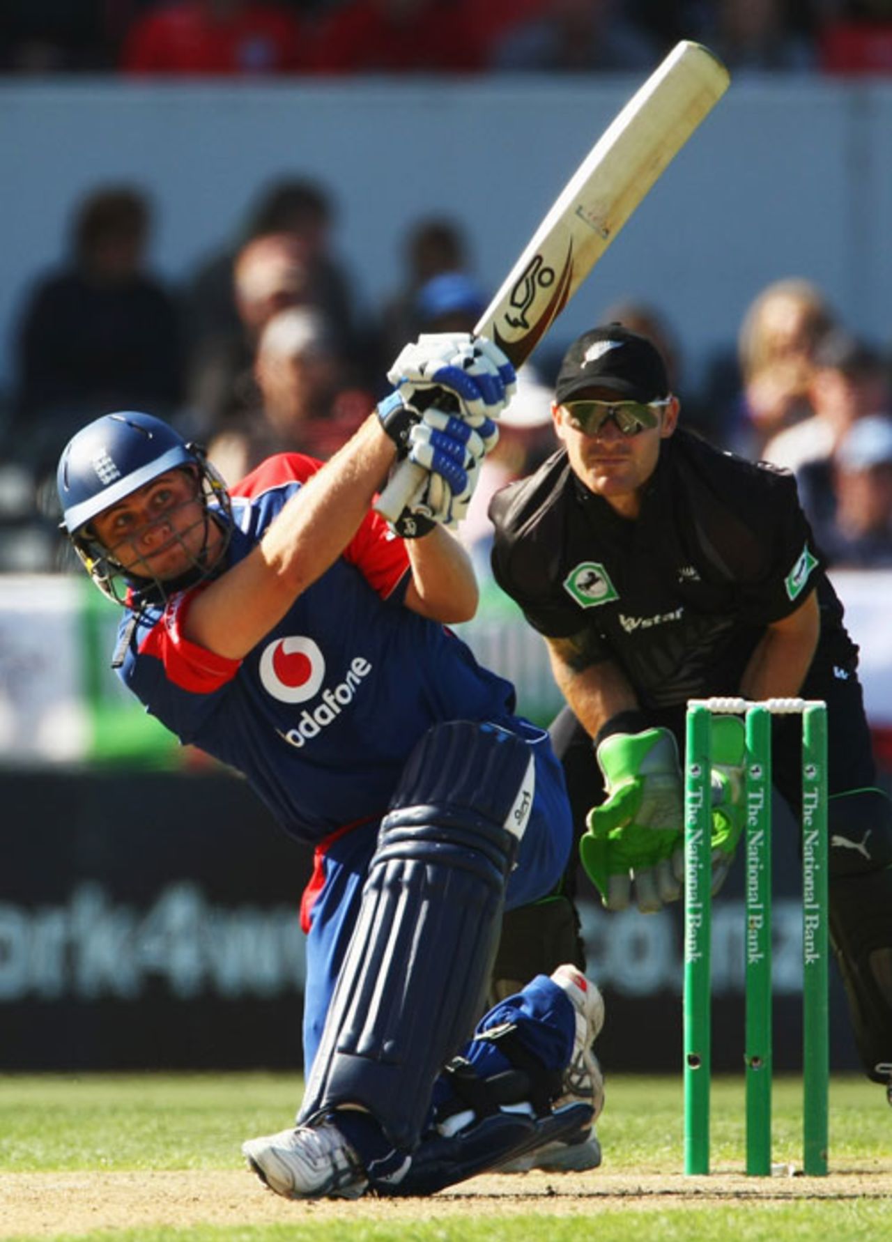 Luke Wright hits out during his 47 from 40 balls, England v New Zealand, 5th ODI, Christchurch, February 23, 2008