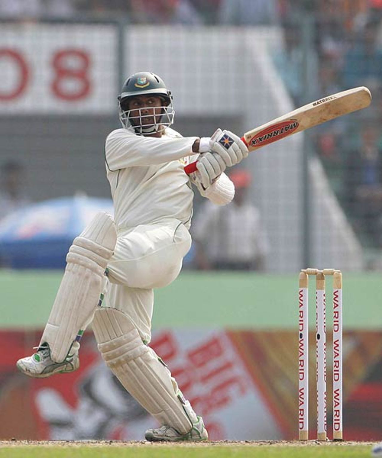 Aftab Ahmed pulls one away during his patient 24, Bangladesh v South Africa, 1st Test, Mirpur, 3rd day, February 24, 2008 