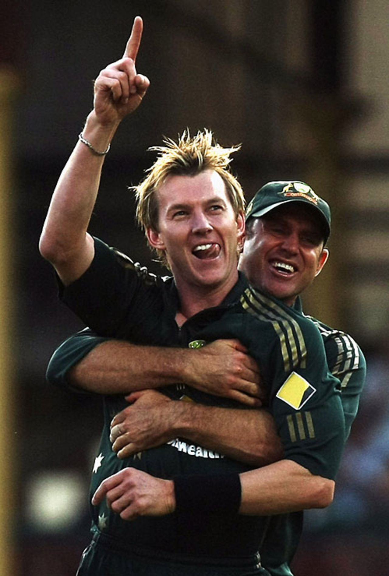 Brett Lee celebrates the wicket of Sachin Tendulkar for two, Australia v India, 10th ODI, CB Series, Sydney, February 24, 2008 
