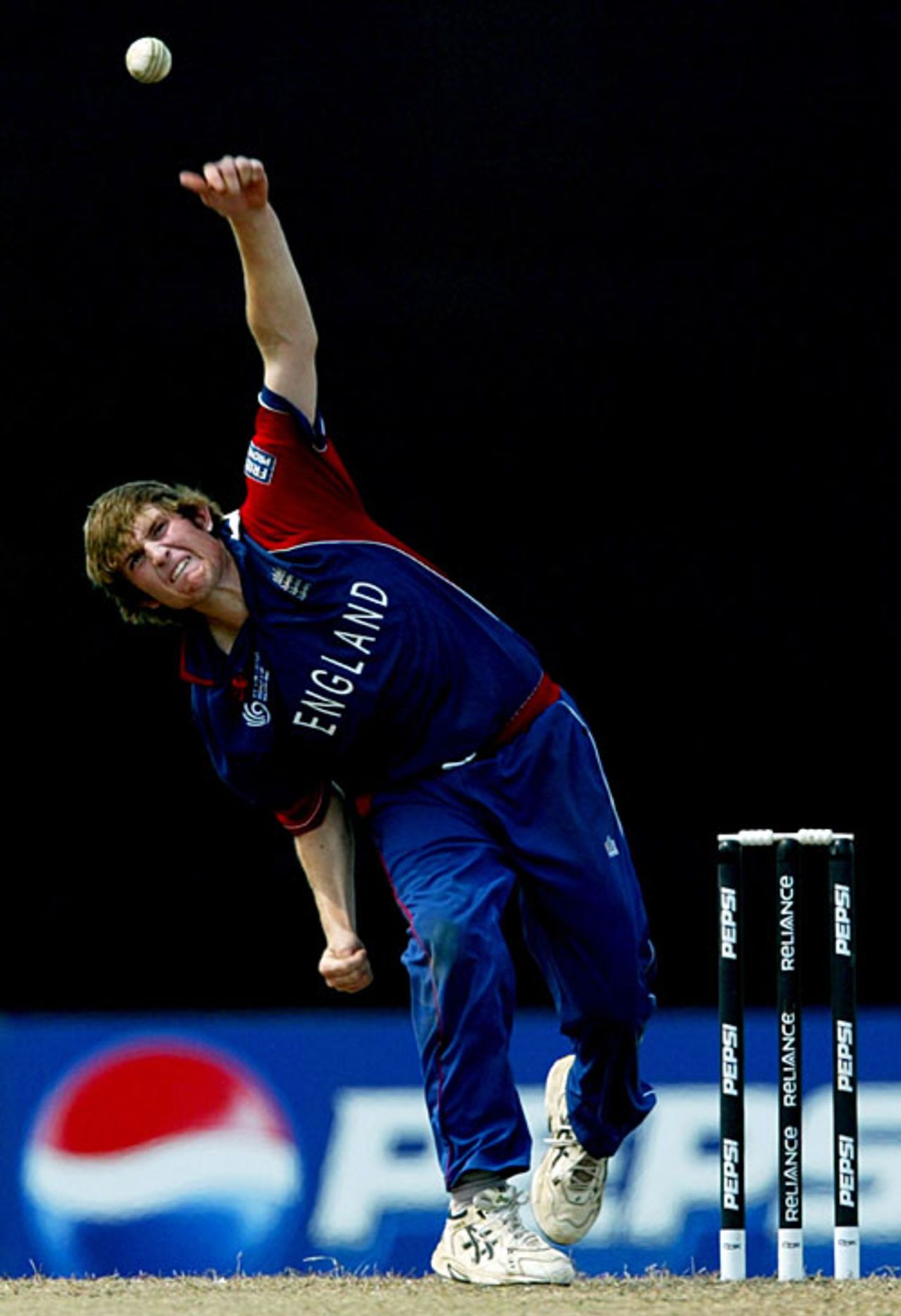 Liam Dawson delivers the ball, England U-19 v India U-19, Under-19 World Cup, Kuala Lumpur, February 24, 2008