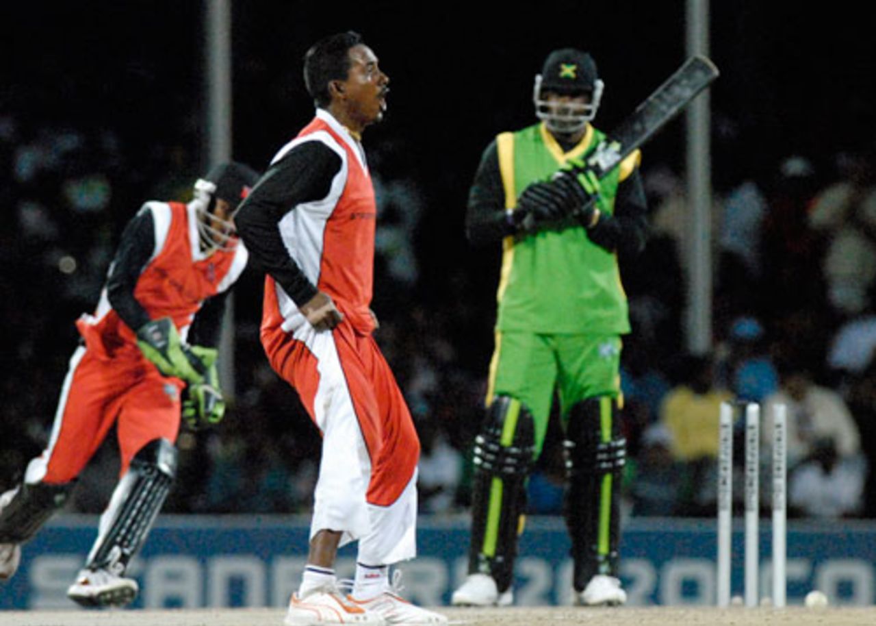 Dave Mohammed roars his delight at bowling Chris Gayle, Jamaica v Trinidad, Stanford 20/20 final, February 24, 2008