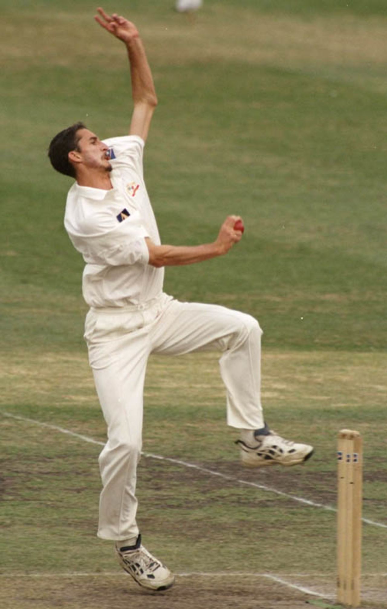 Jason Gillespie in action during his Test debut, The Frank Worrell Trophy, 2nd Test, Sydney Cricket Ground , 29 November - 3 December 1996