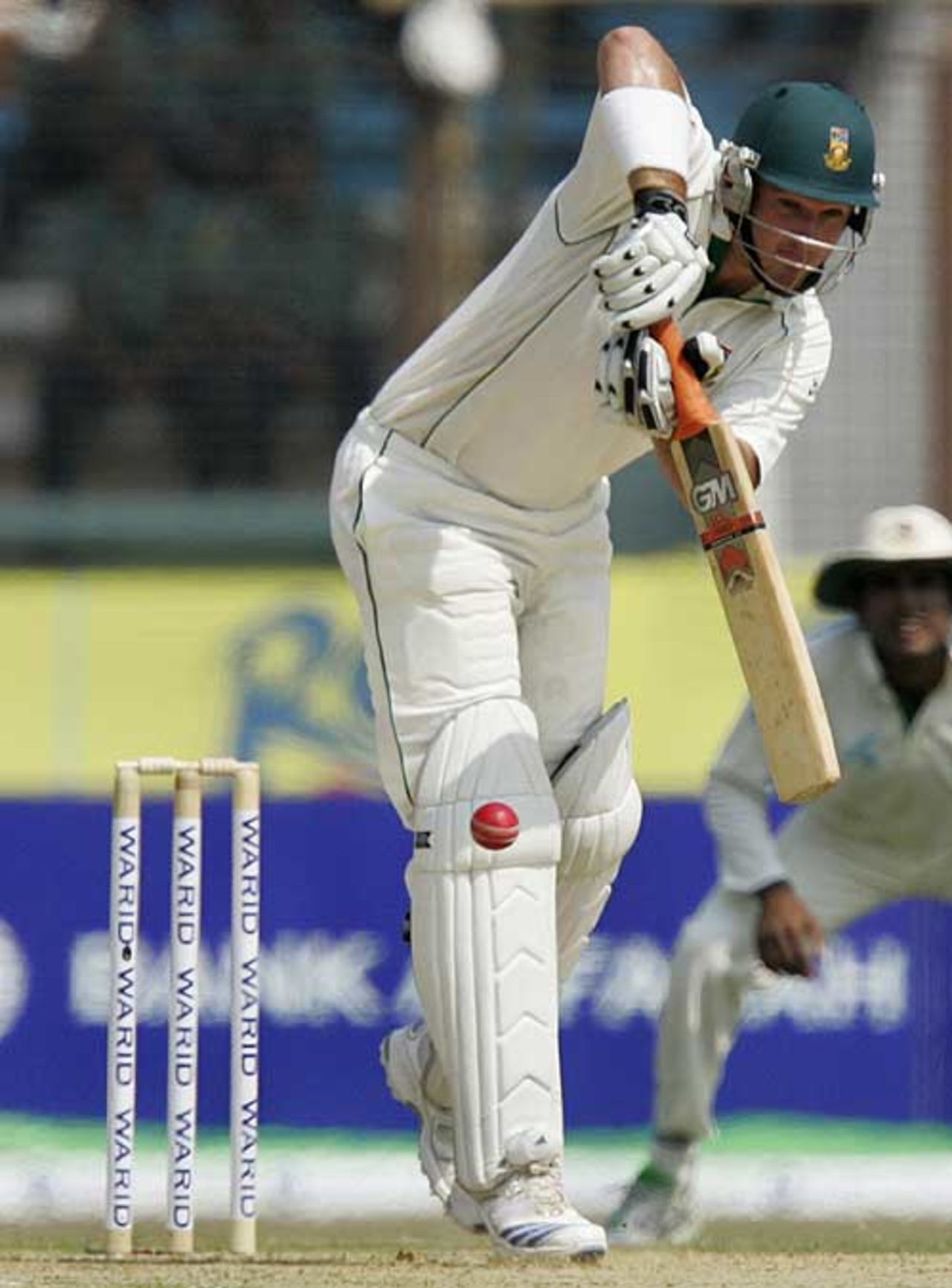 Graeme Smith helped himself to runs off the pads, Bangladesh v South Africa, 2nd Test, Chittagong, 1st day, February 29, 2008